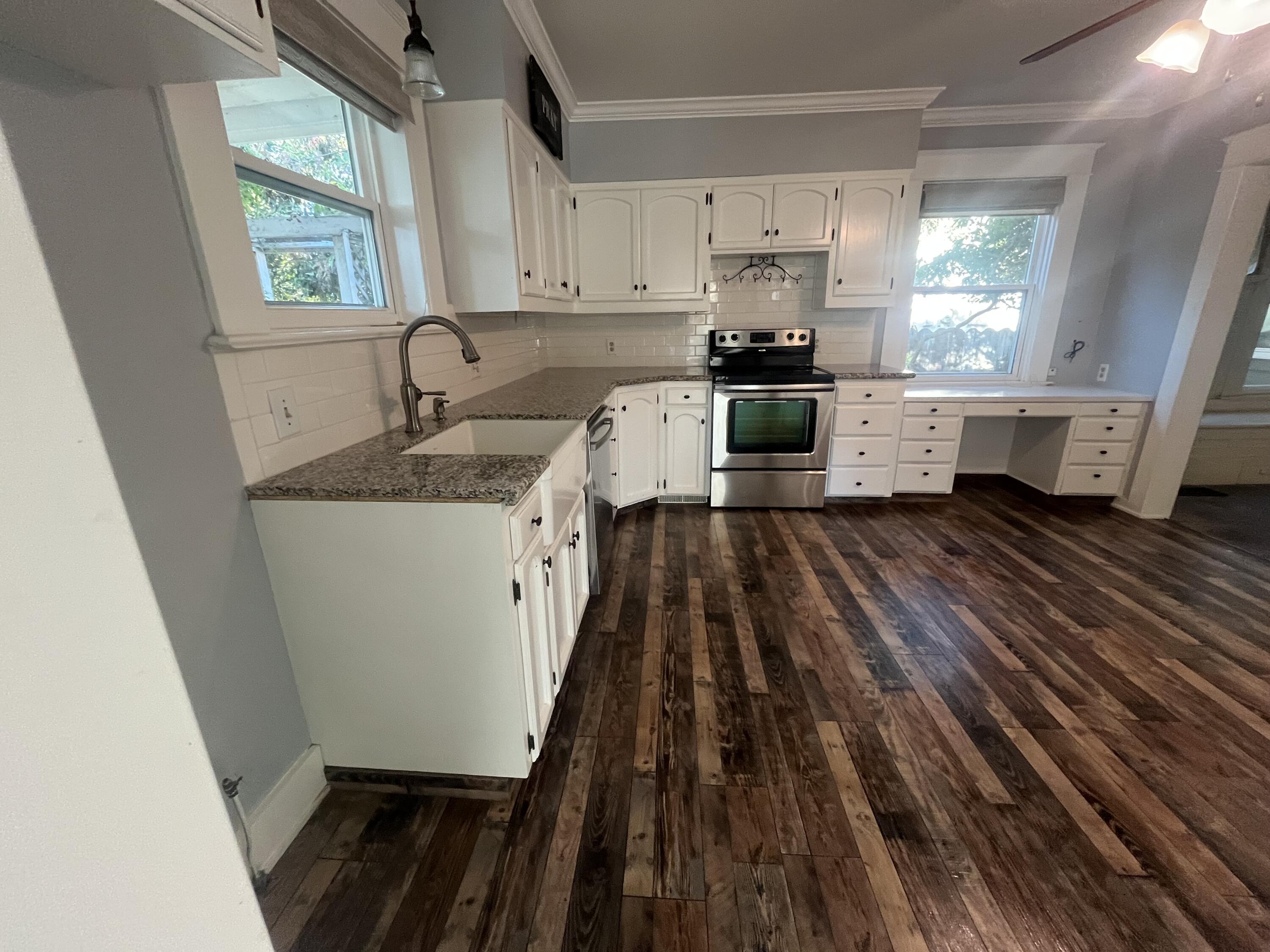 471 S Reed Ave, Reedley, CA 93654