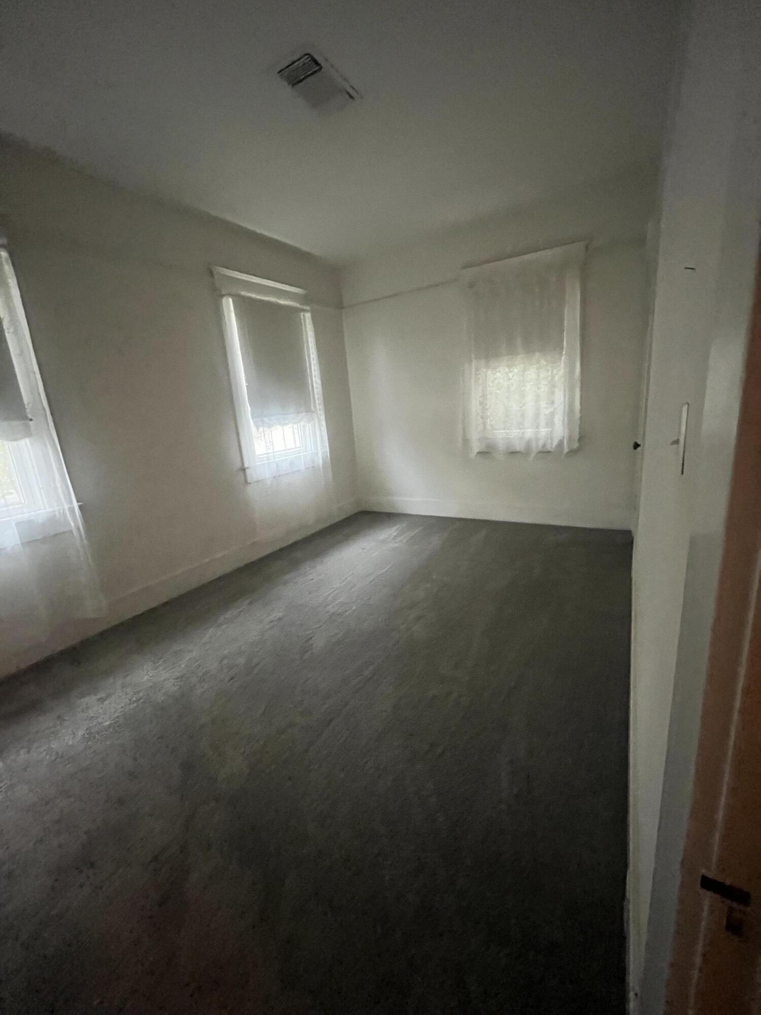 471 S Reed Ave, Reedley, CA 93654