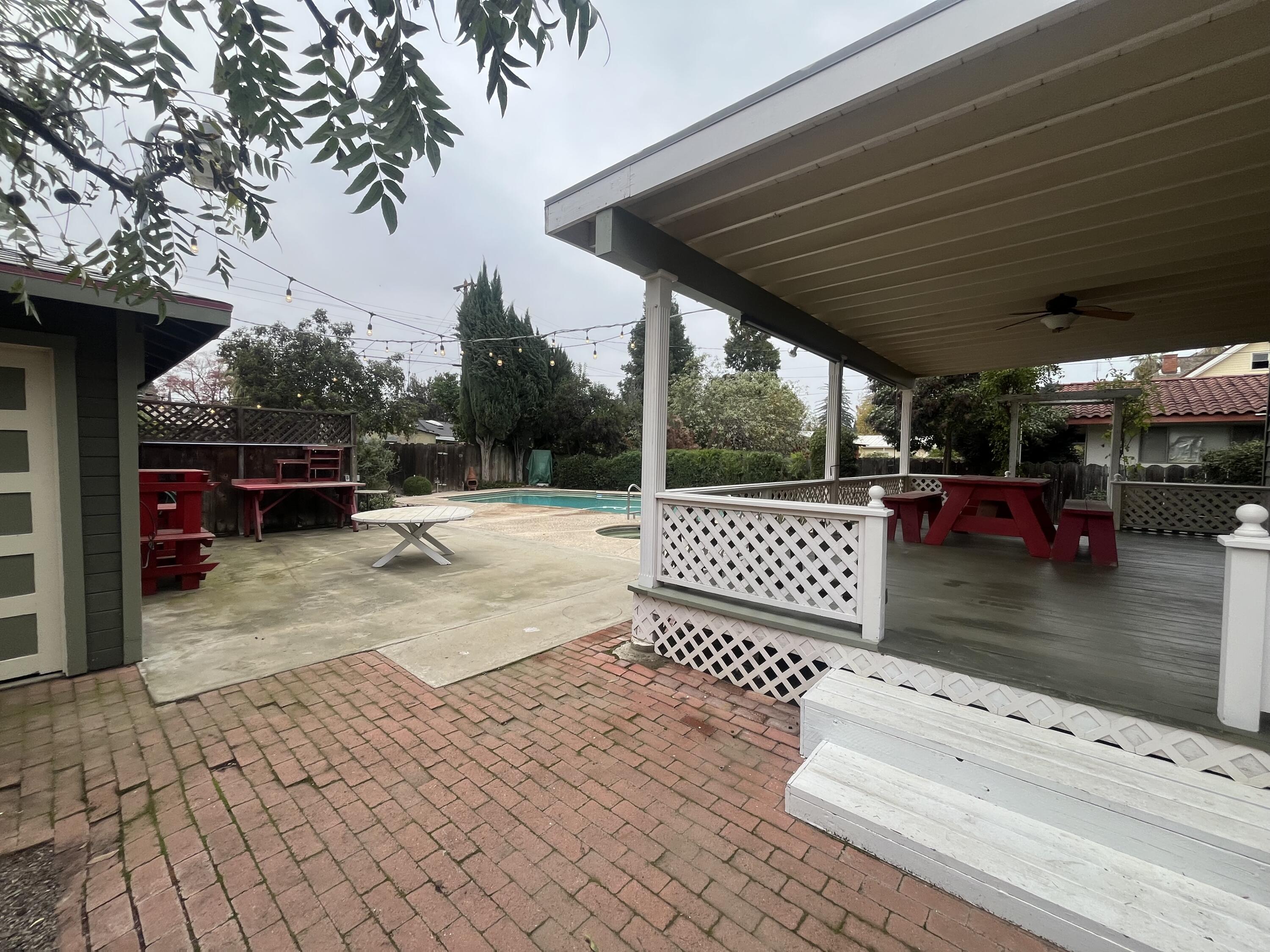 471 S Reed Ave, Reedley, CA 93654