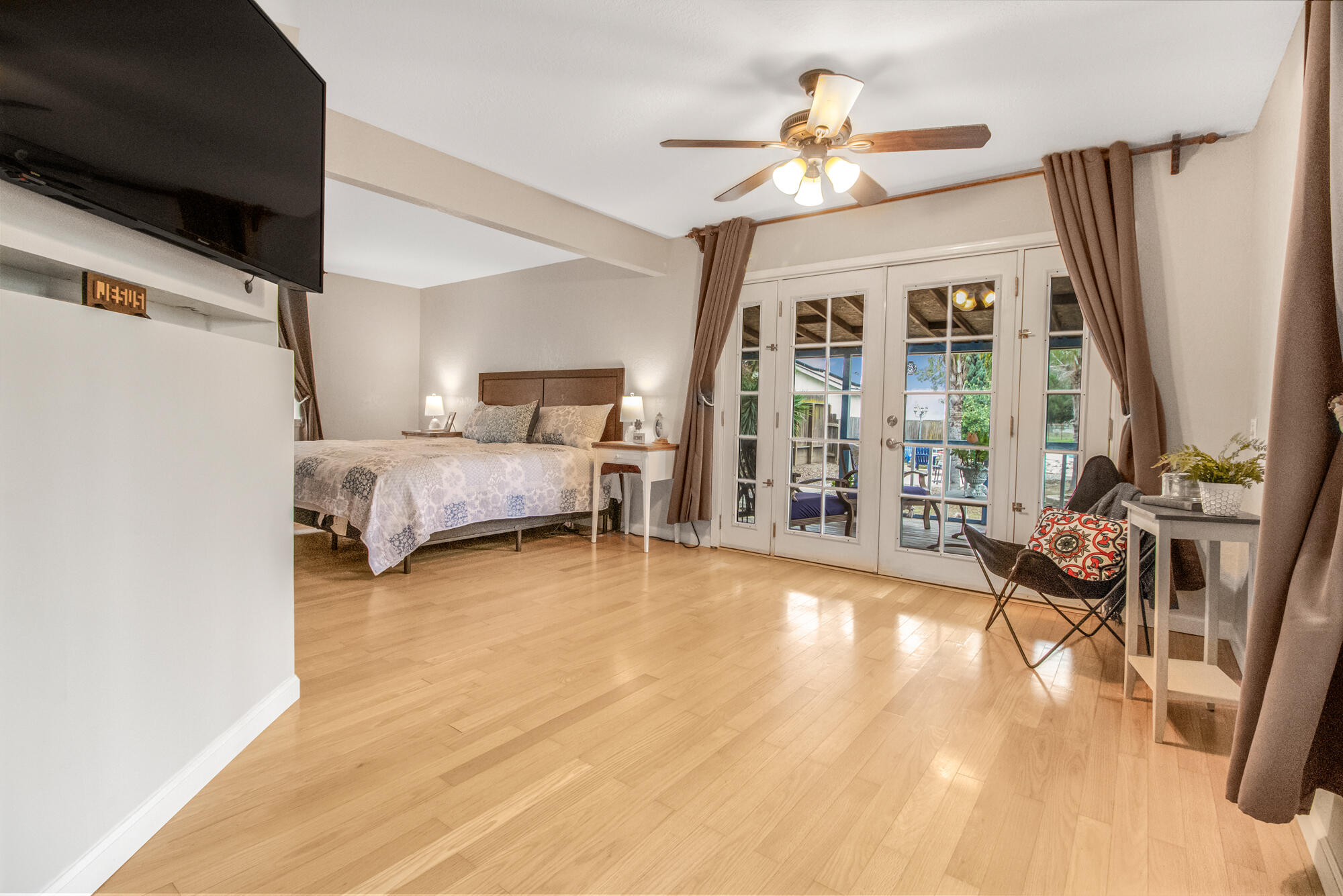 2505 S Ben Maddox Way, Visalia, CA 93292