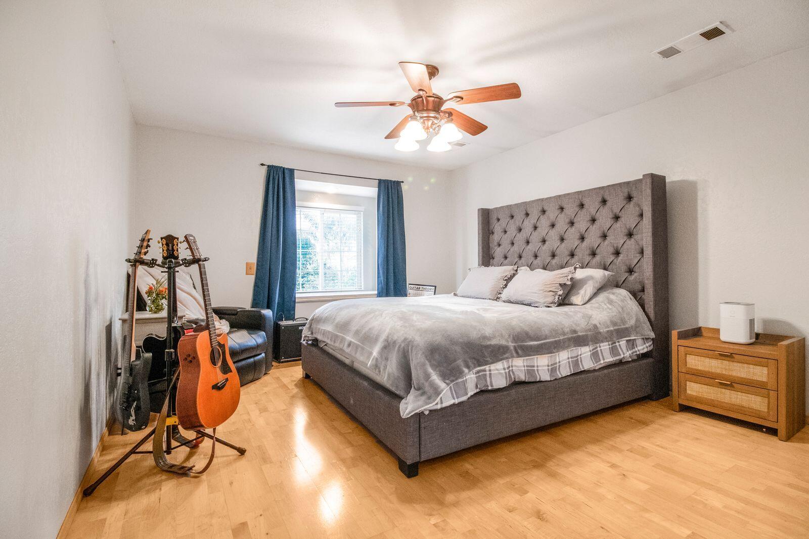 2505 S Ben Maddox Way, Visalia, CA 93292