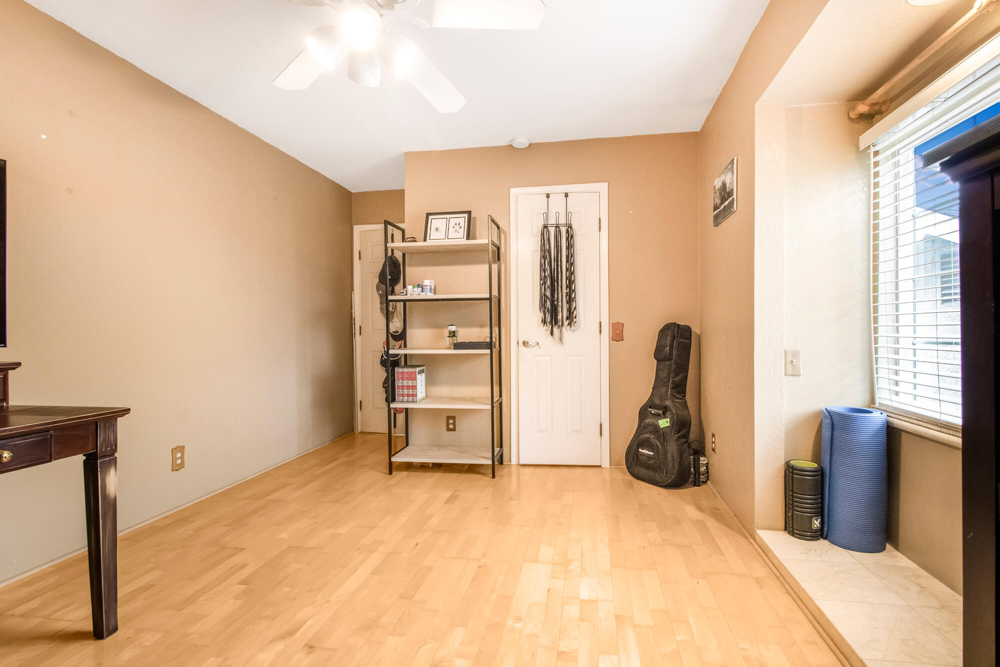 2505 S Ben Maddox Way, Visalia, CA 93292