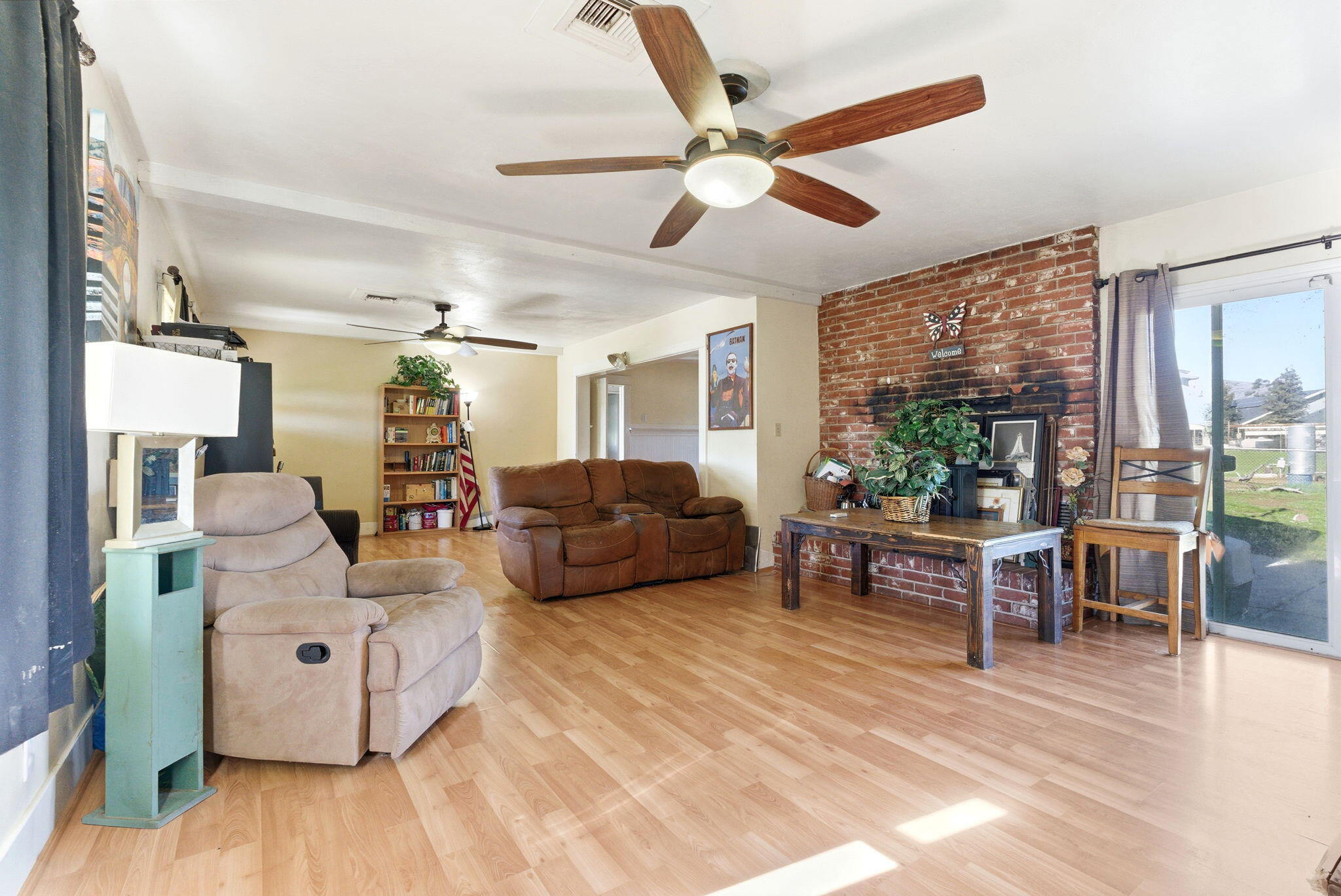 37801 Rd 200, Woodlake, CA 93286