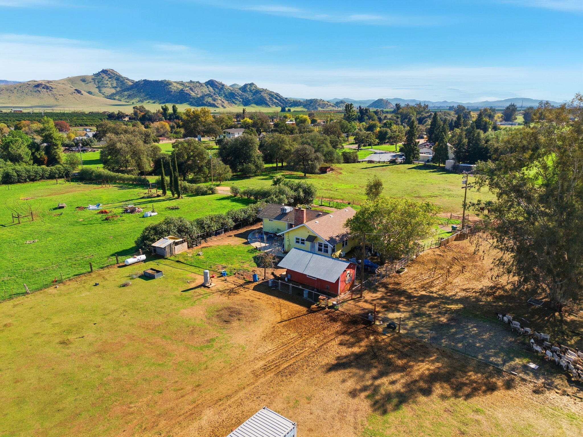 37801 Rd 200, Woodlake, CA 93286