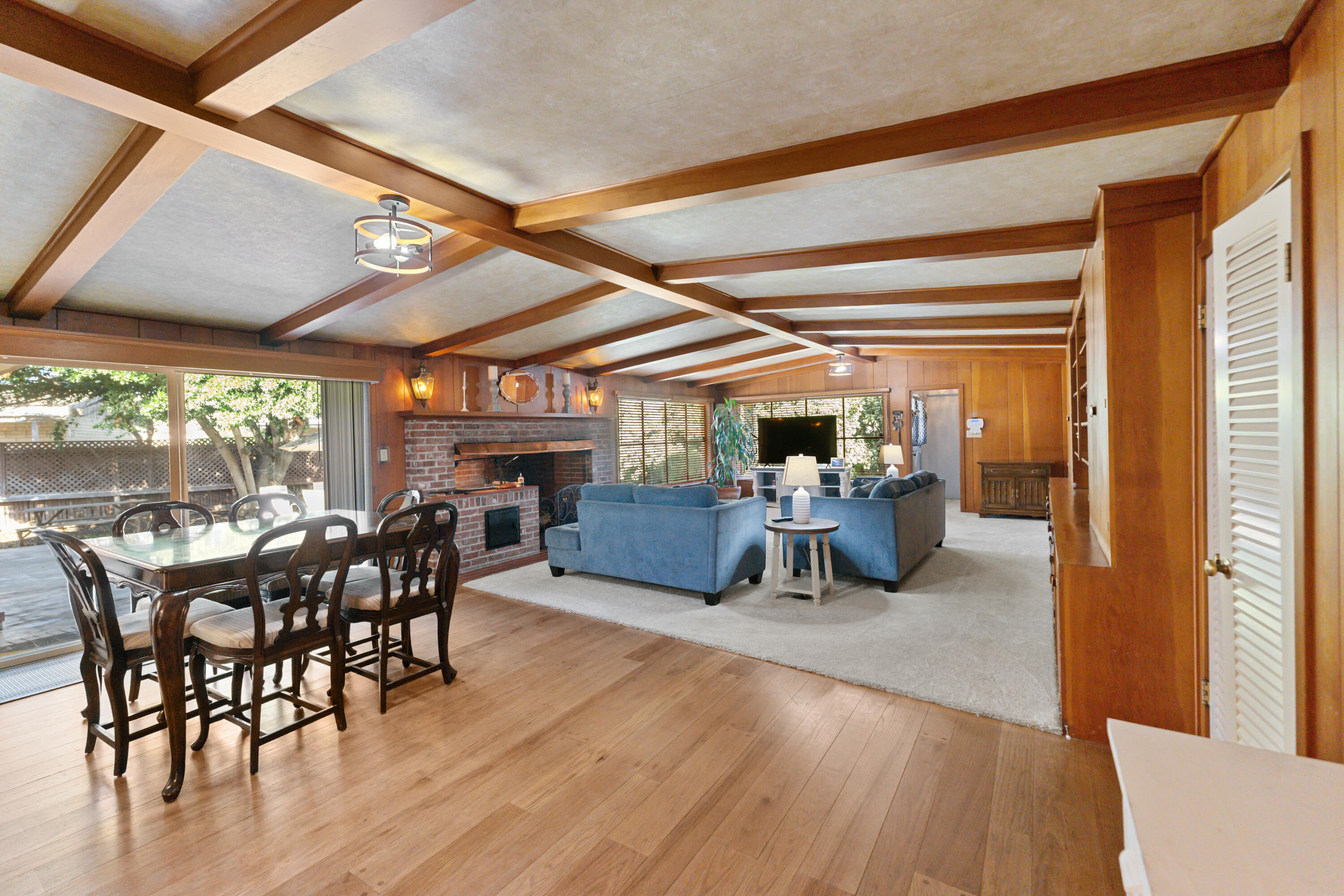 531 E Walnut St, Exeter, CA 93221