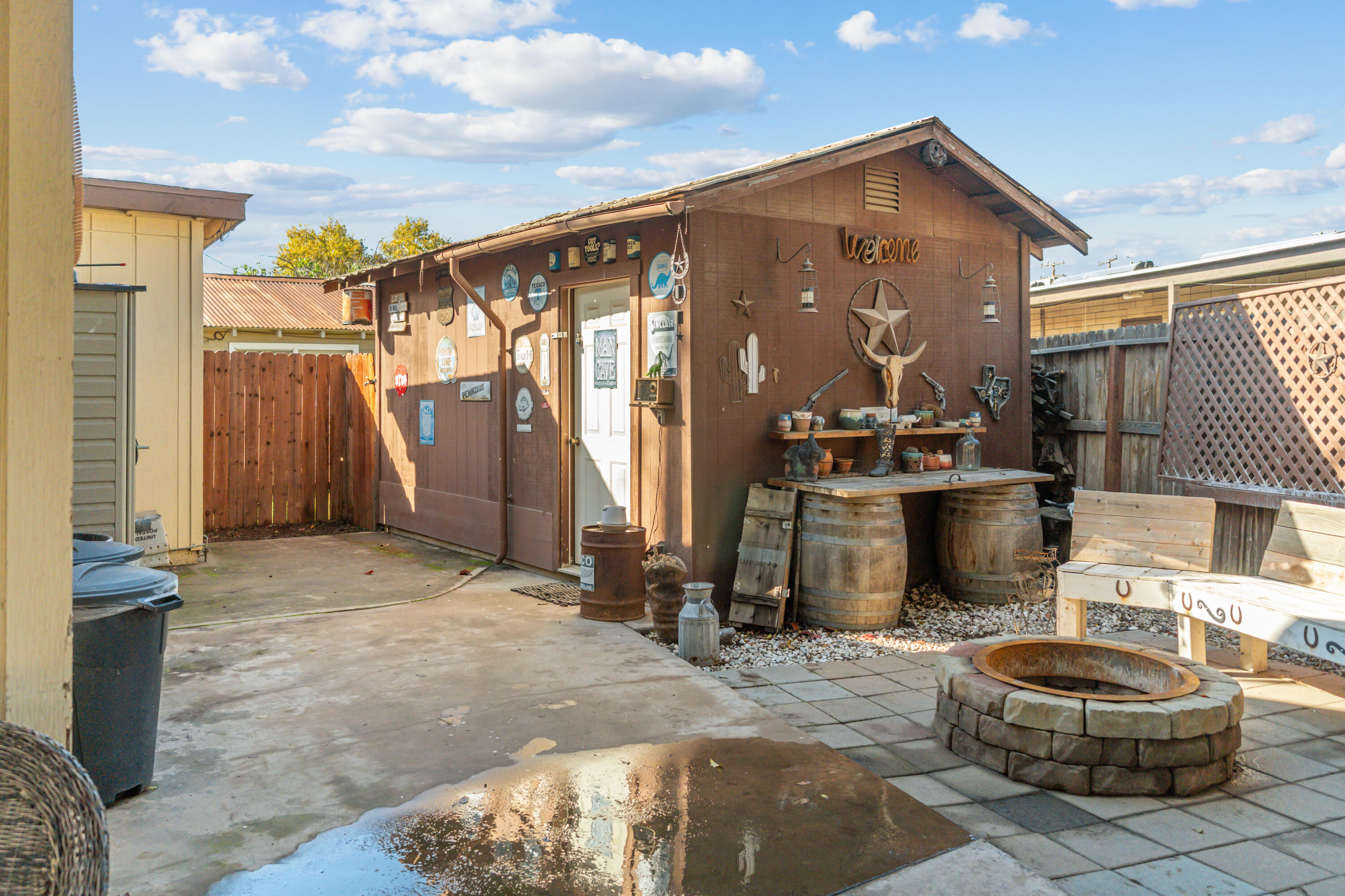 531 E Walnut St, Exeter, CA 93221