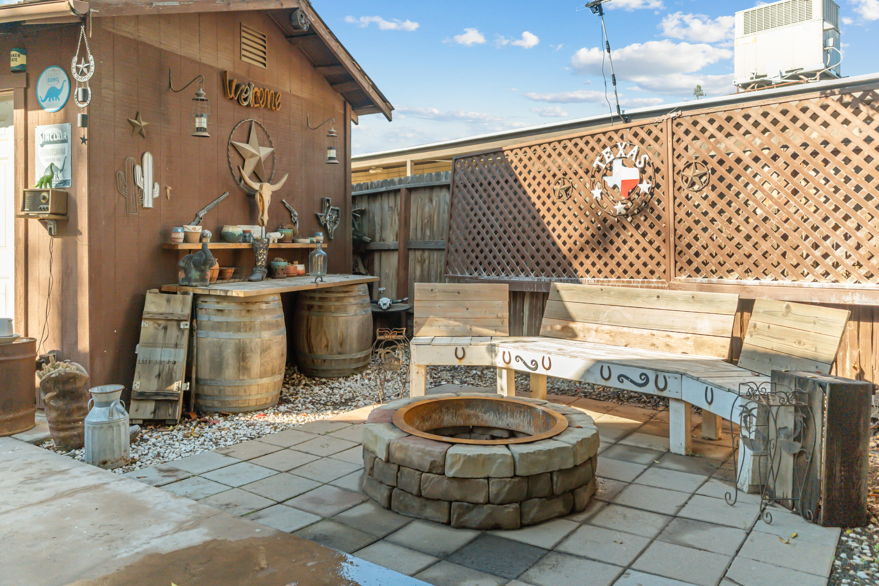 531 E Walnut St, Exeter, CA 93221