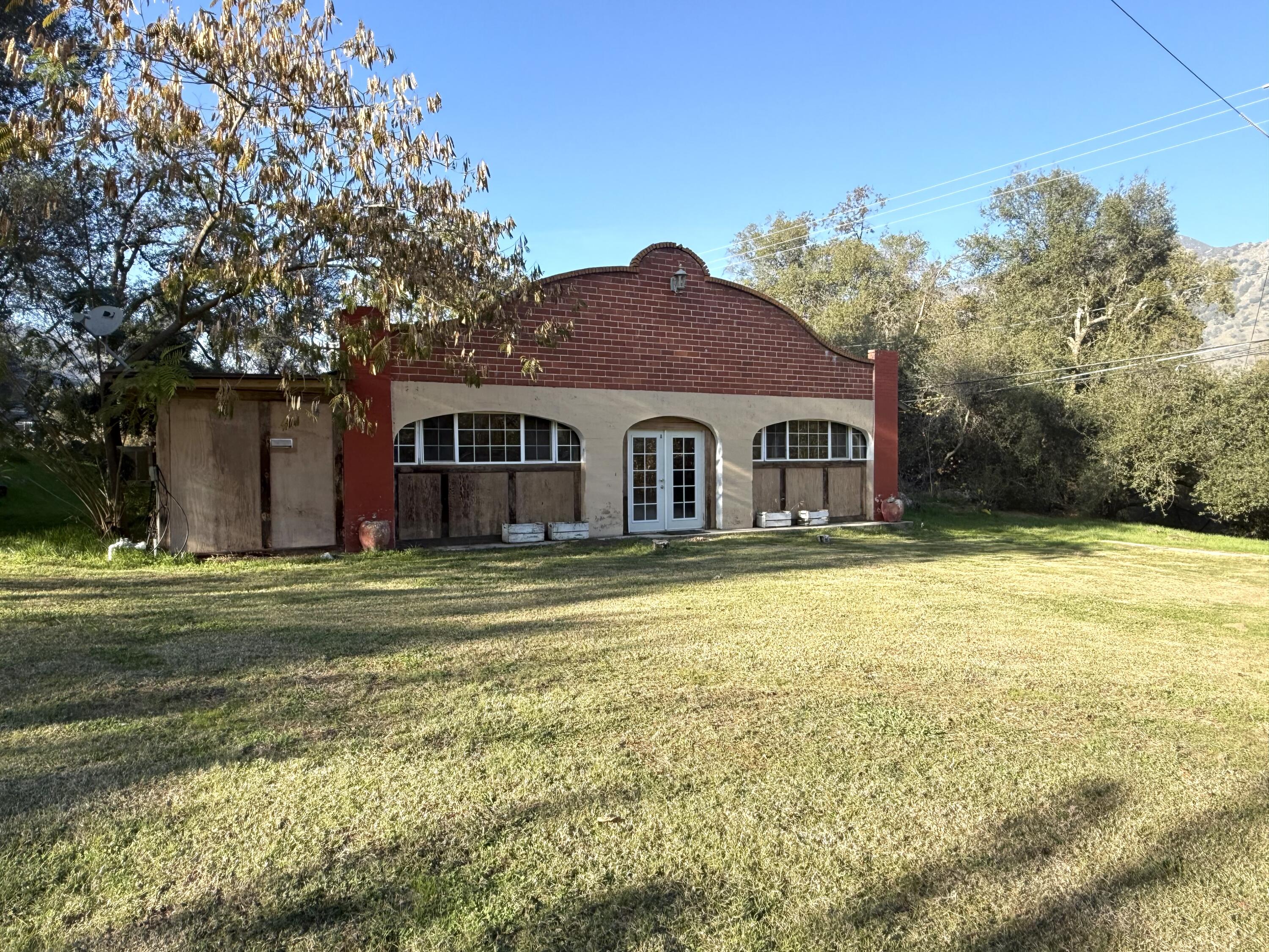 42751 N Fork Dr, Three Rivers, CA 93271