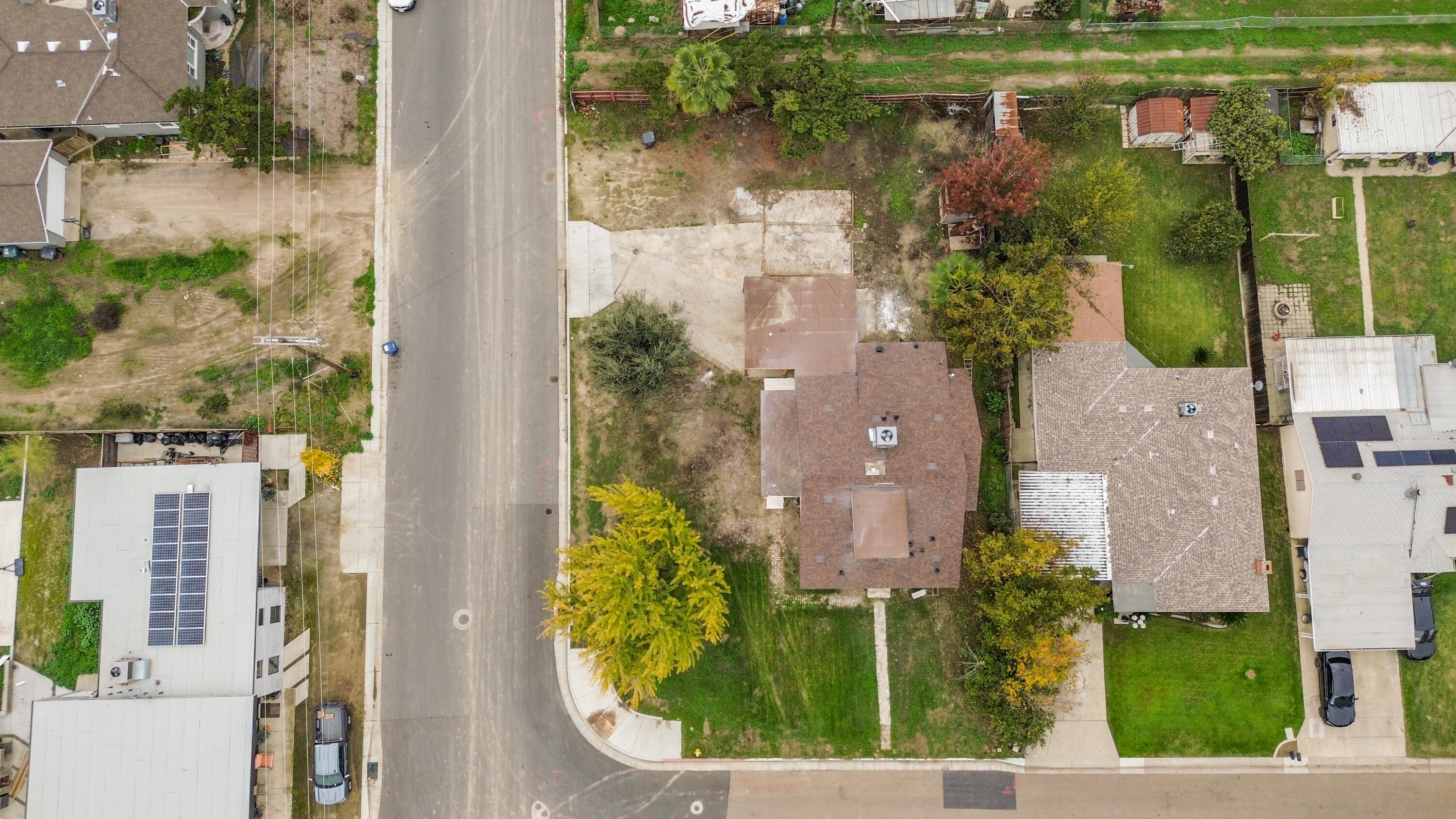 339 S Silva St, Tulare, CA 93274