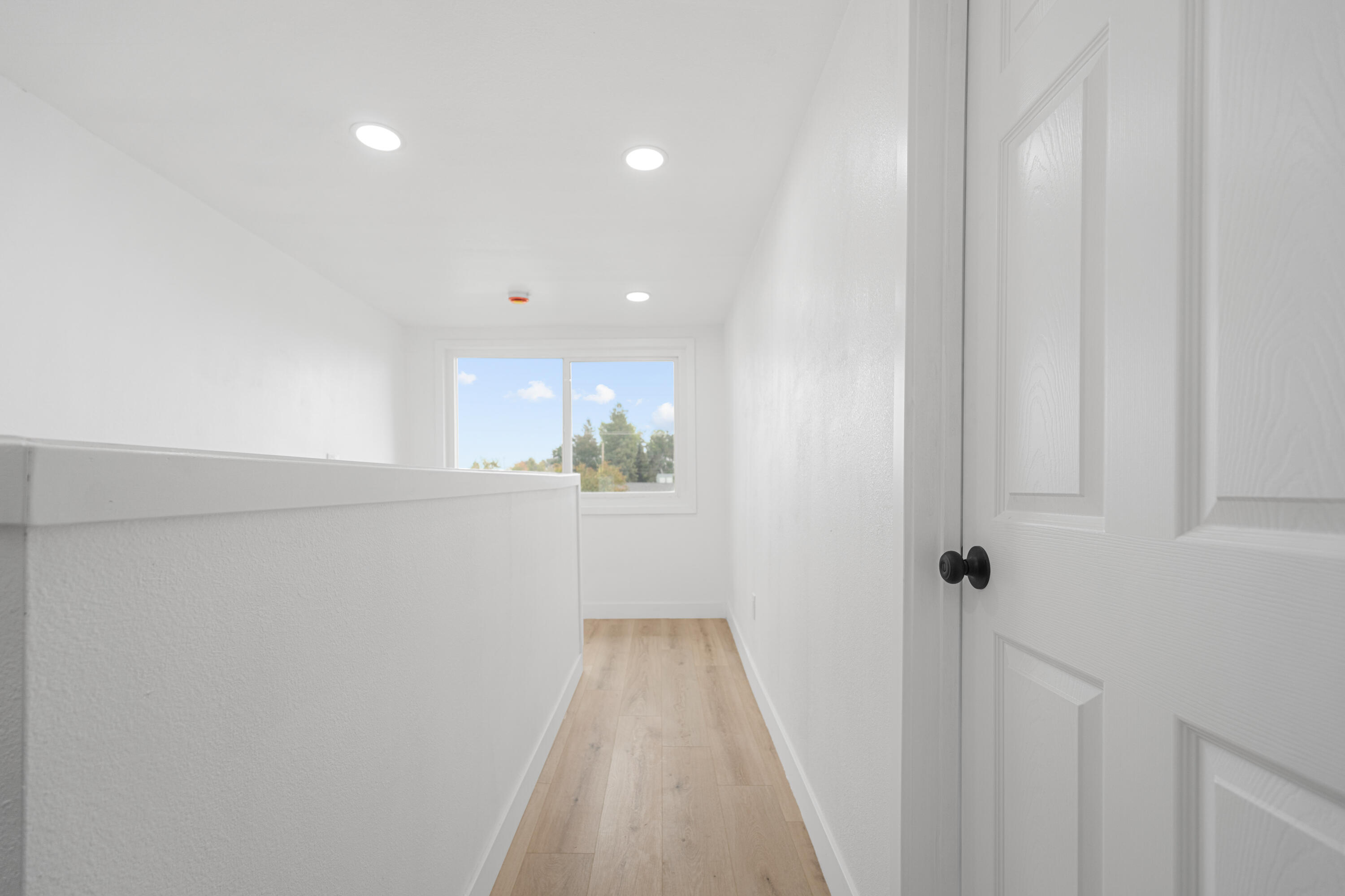 339 S Silva St, Tulare, CA 93274