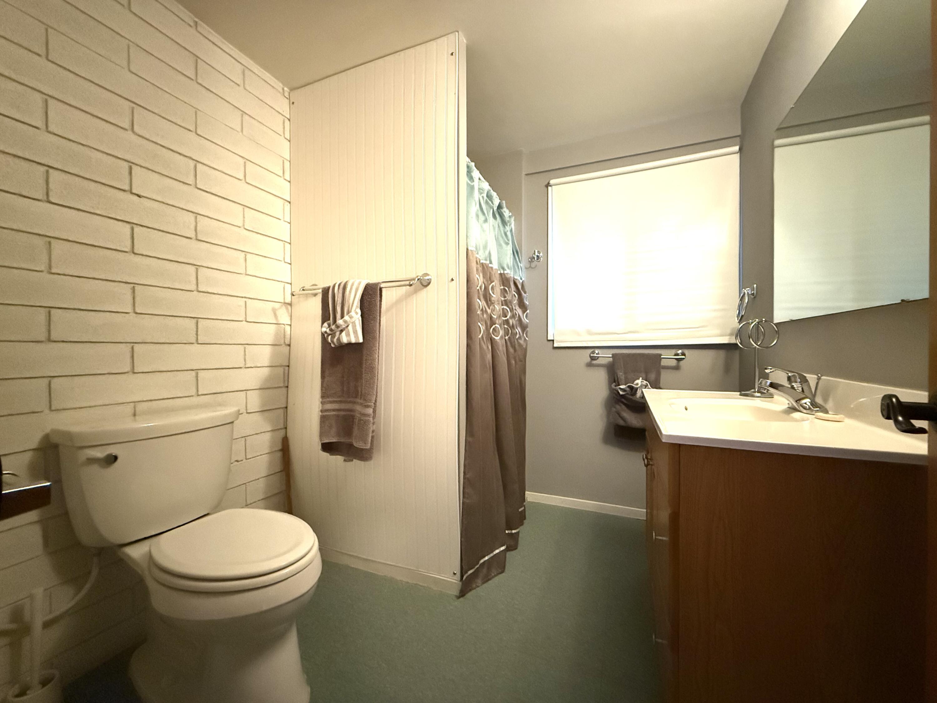 42751 N Fork Dr #B, Three Rivers, CA 93271