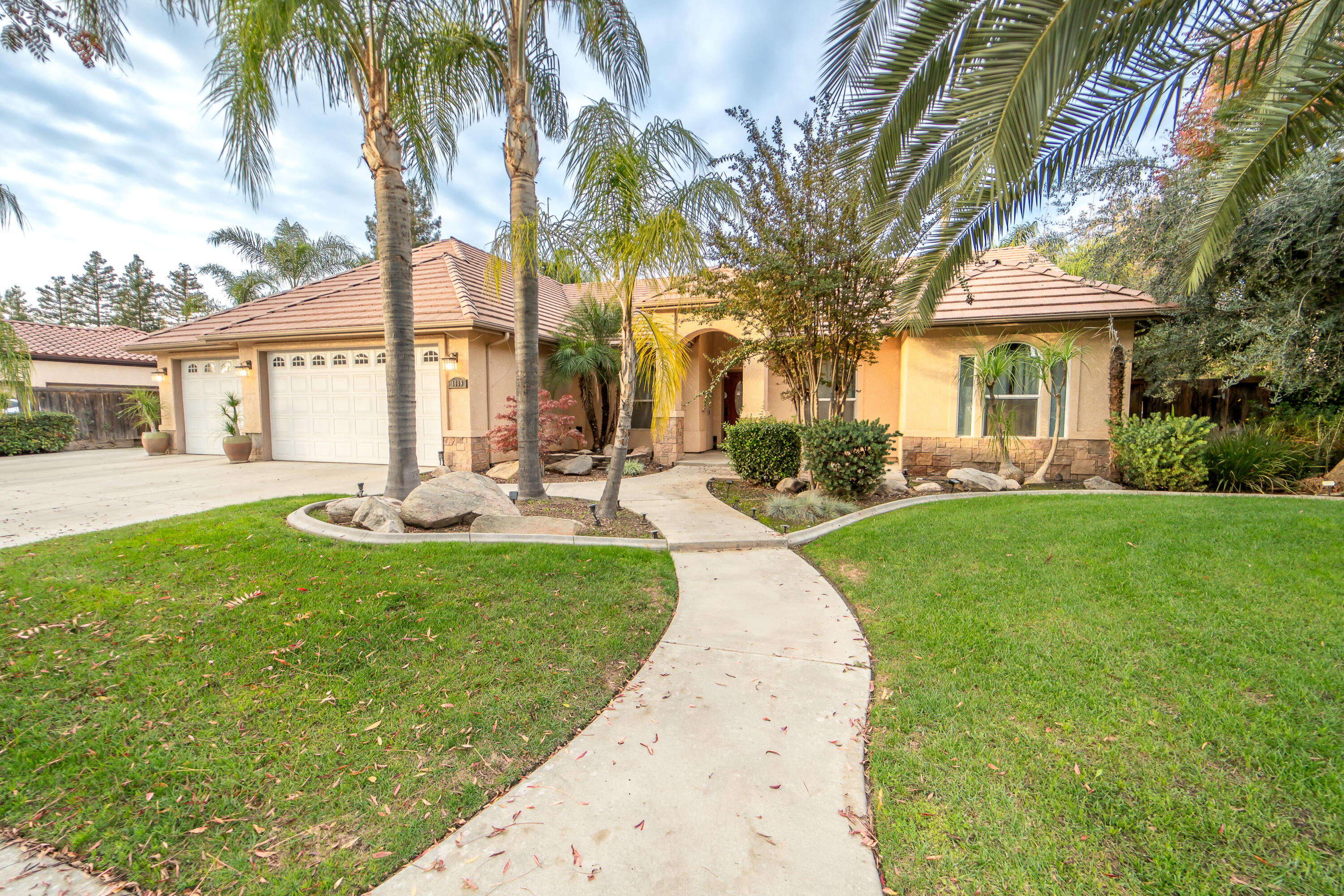 4608 W Addisyn Ct, Visalia, CA 93291