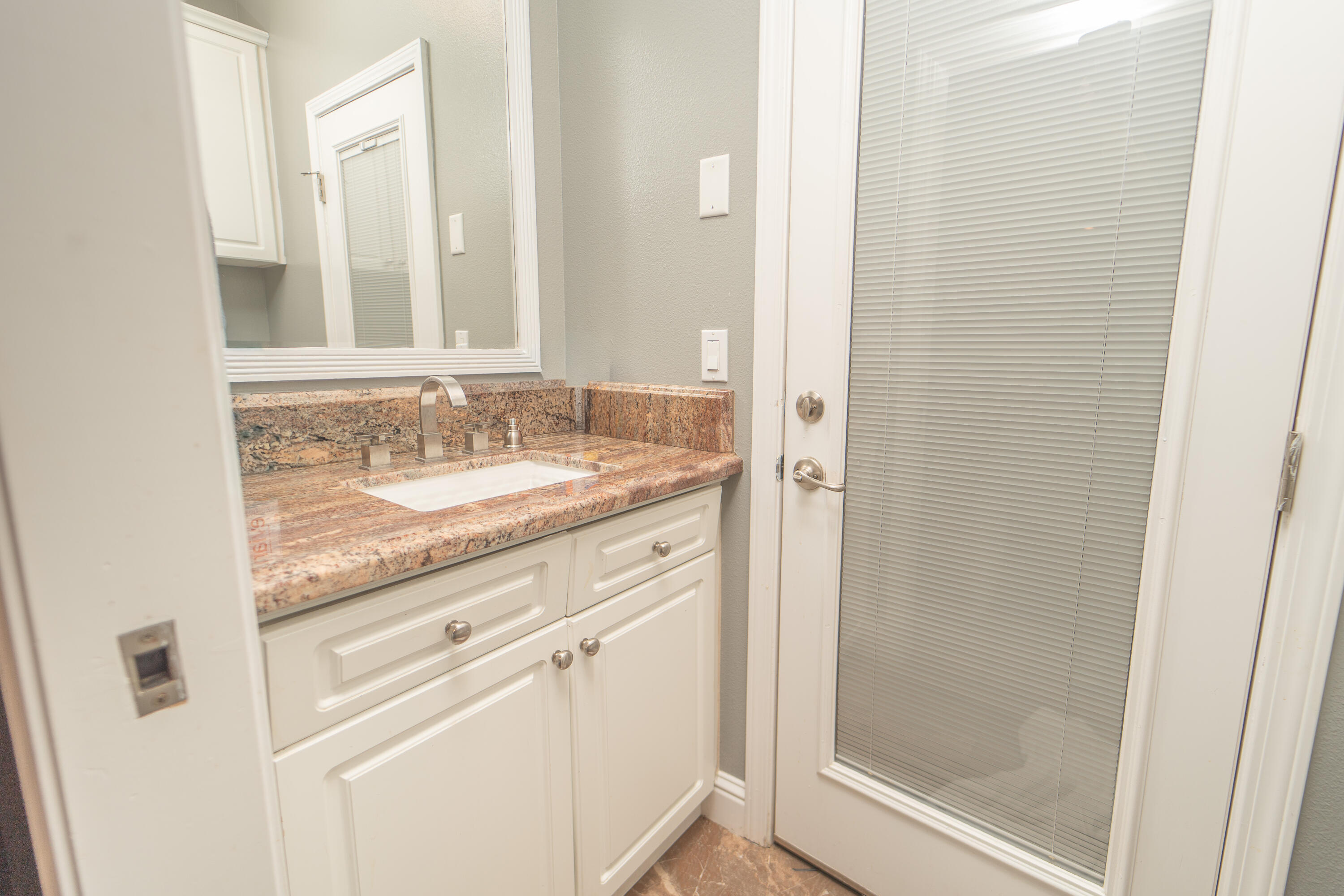 4608 W Addisyn Ct, Visalia, CA 93291