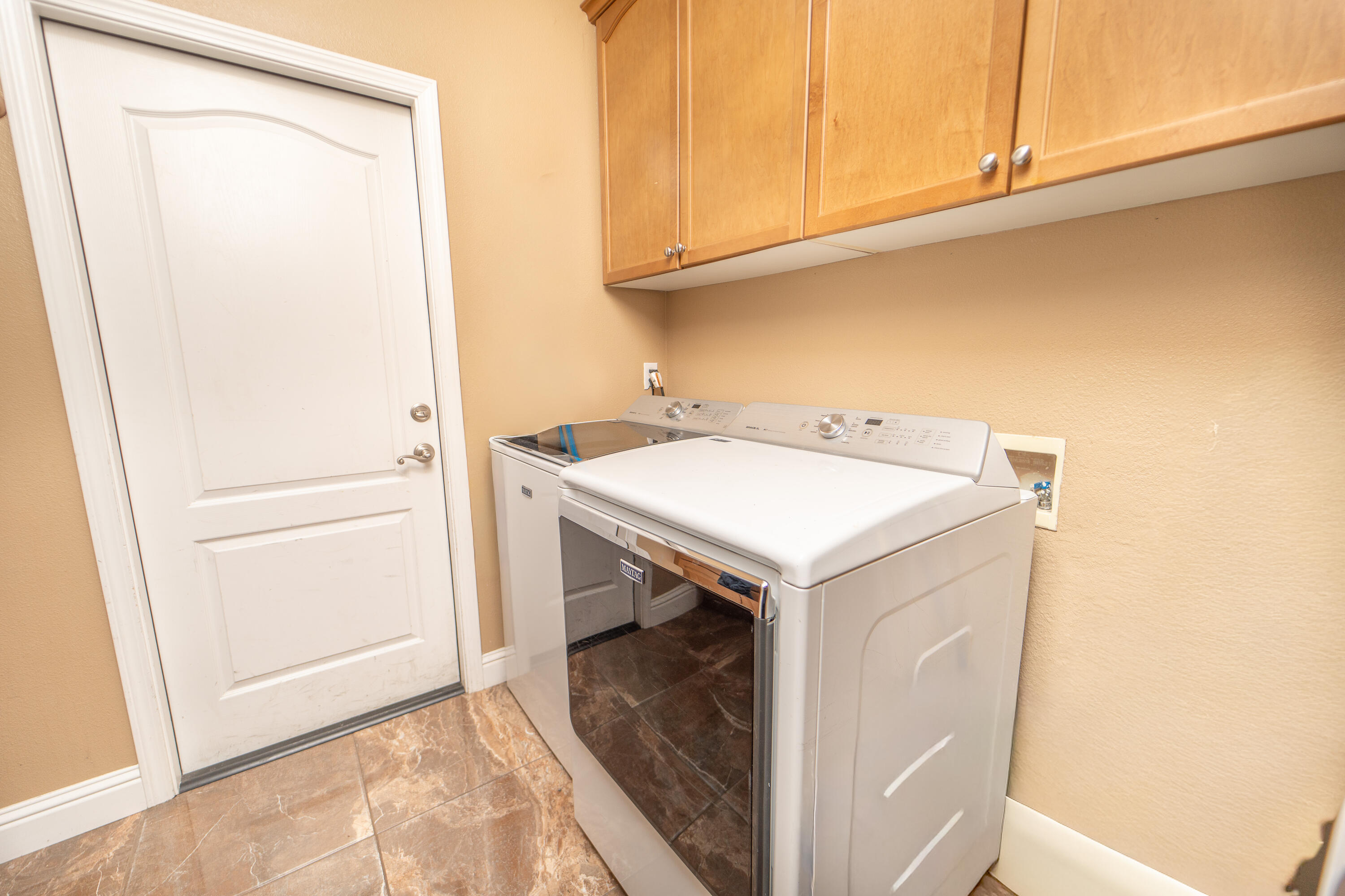 4608 W Addisyn Ct, Visalia, CA 93291