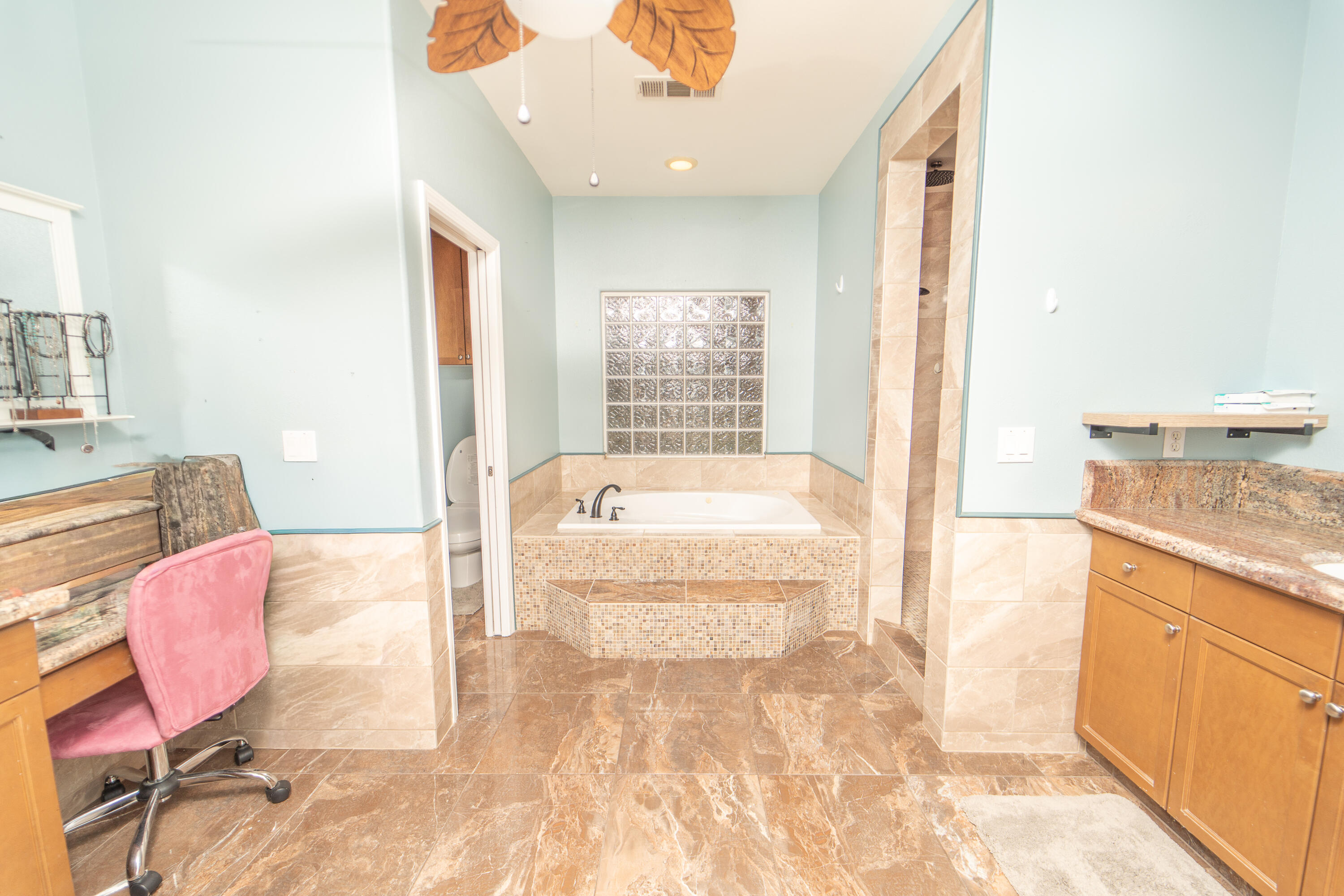 4608 W Addisyn Ct, Visalia, CA 93291