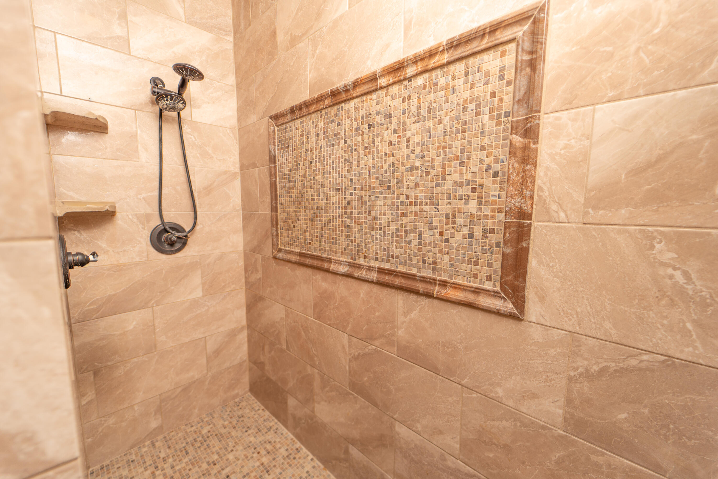 4608 W Addisyn Ct, Visalia, CA 93291