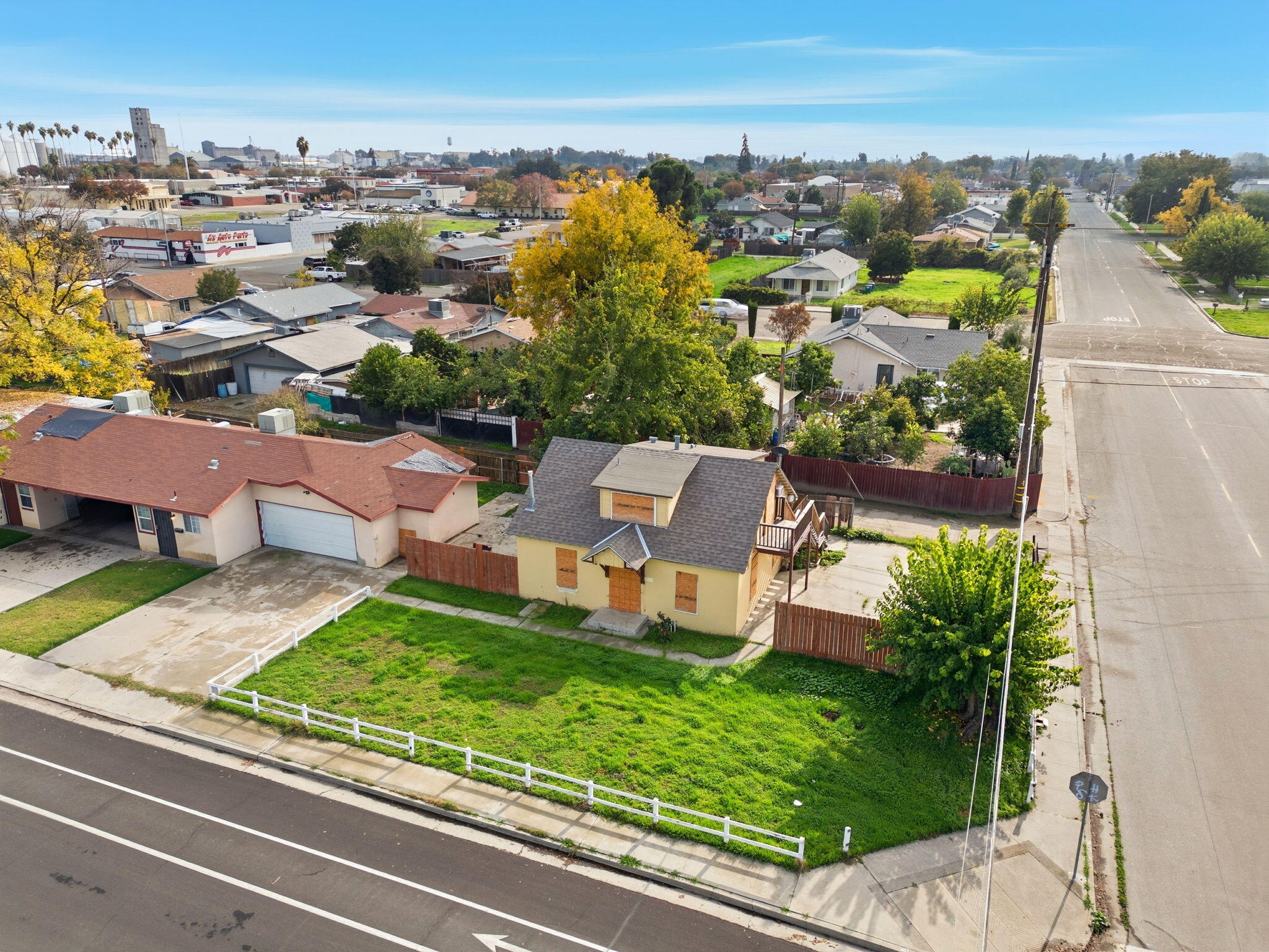 1107 Patterson Ave, Corcoran, CA 93212