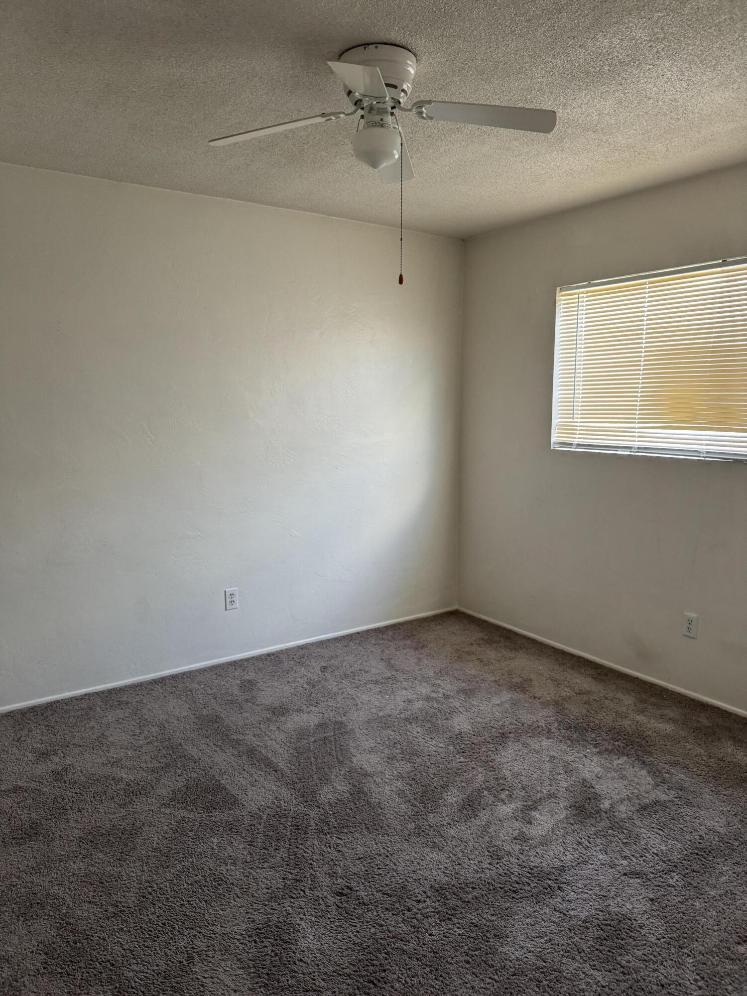 315 W Glendale Ave, Lemoore, CA 93245