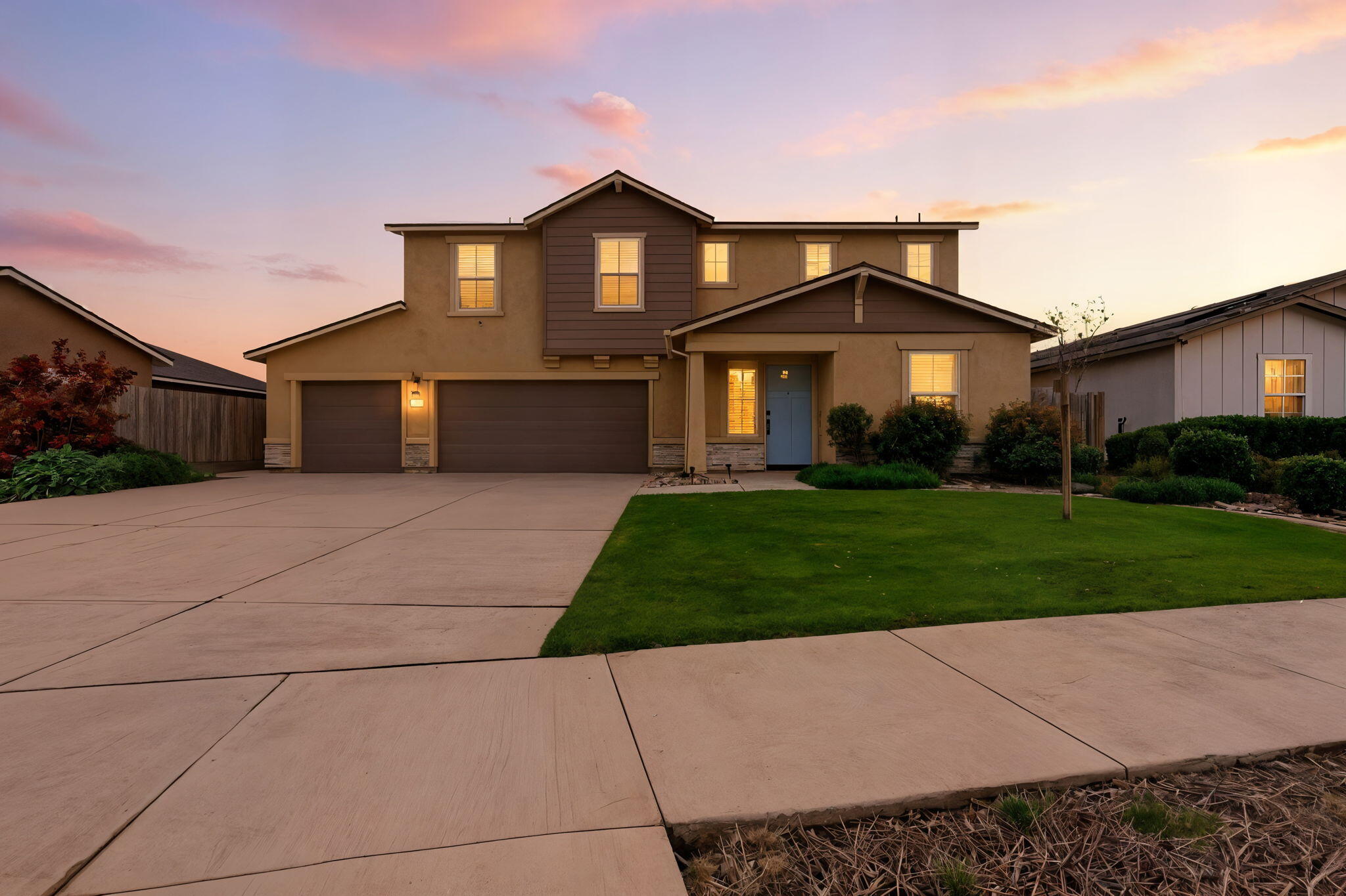 3317 N Clay St, Visalia, CA 93291