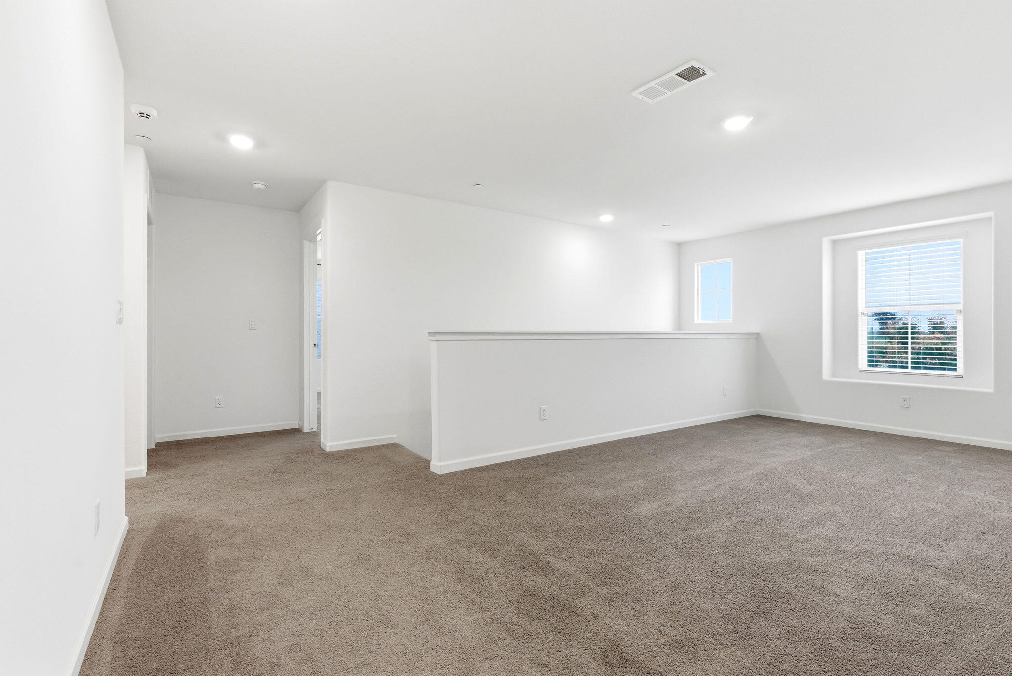 3317 N Clay St, Visalia, CA 93291