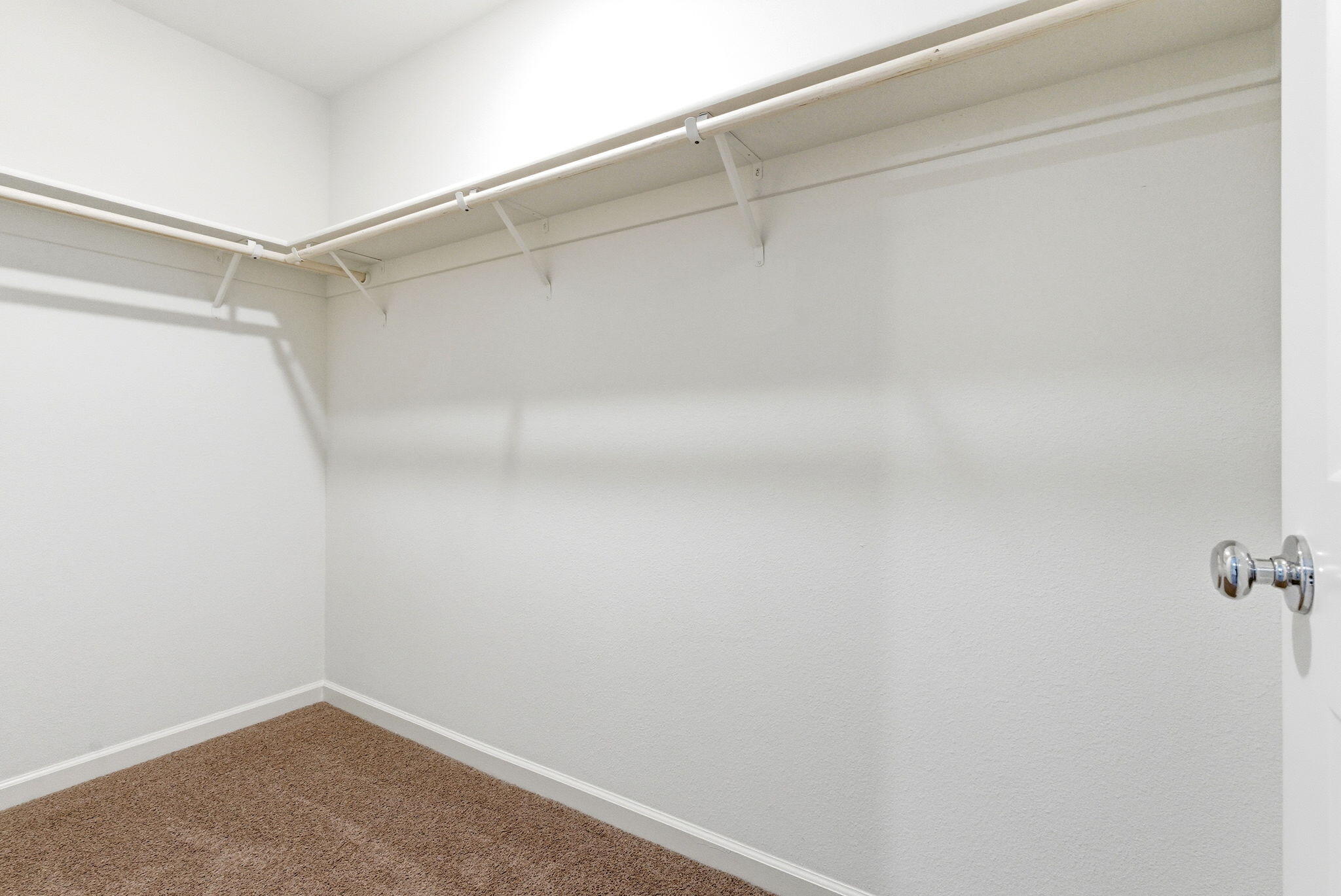 3317 N Clay St, Visalia, CA 93291