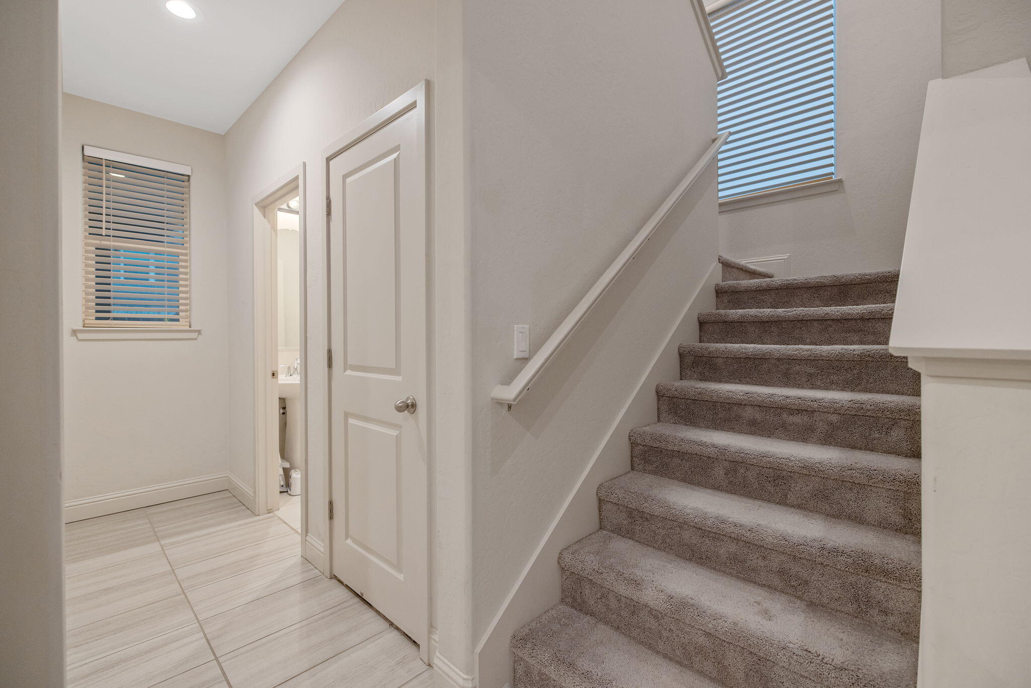 3433 W Milan Ave, Visalia, CA 93277