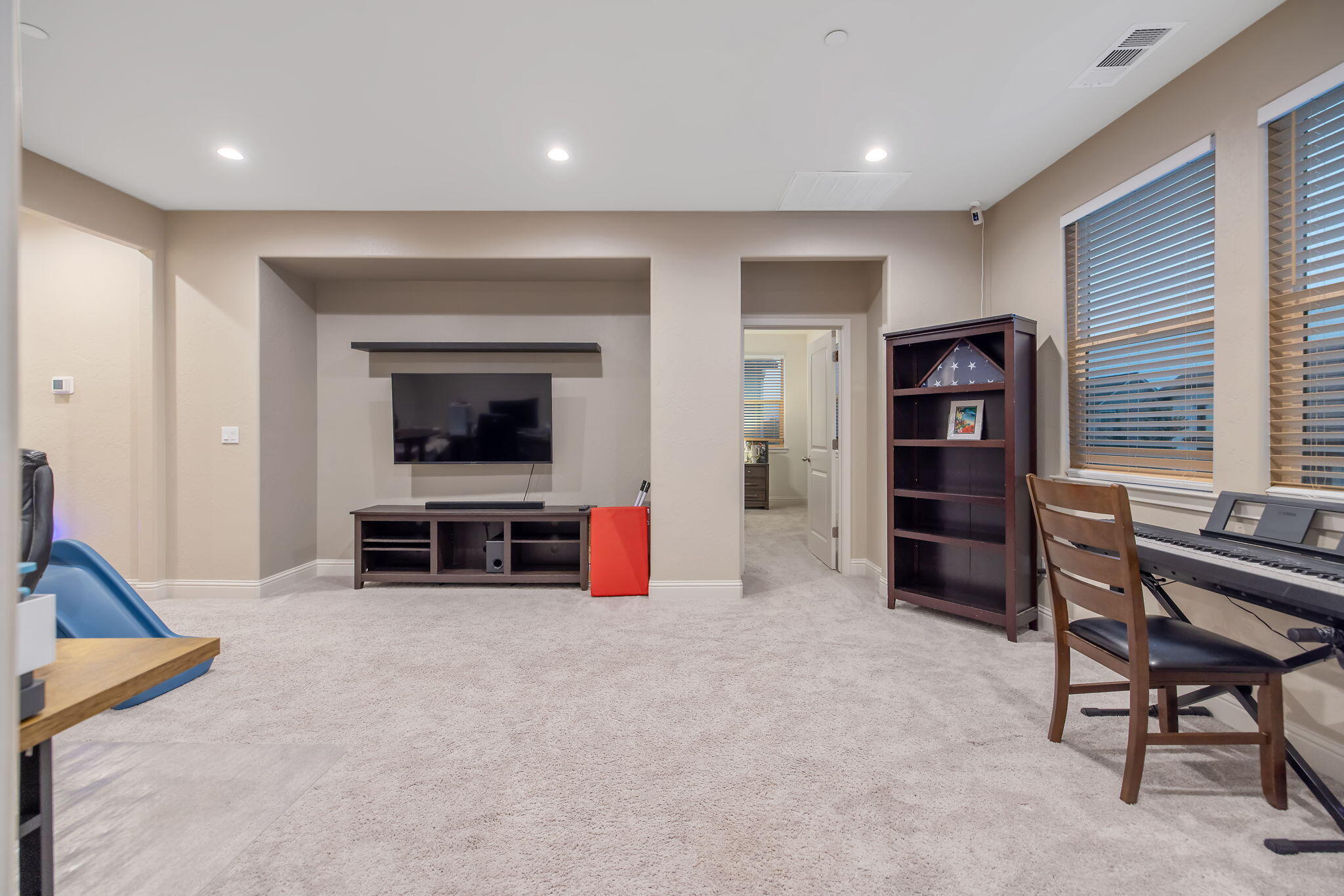 3433 W Milan Ave, Visalia, CA 93277