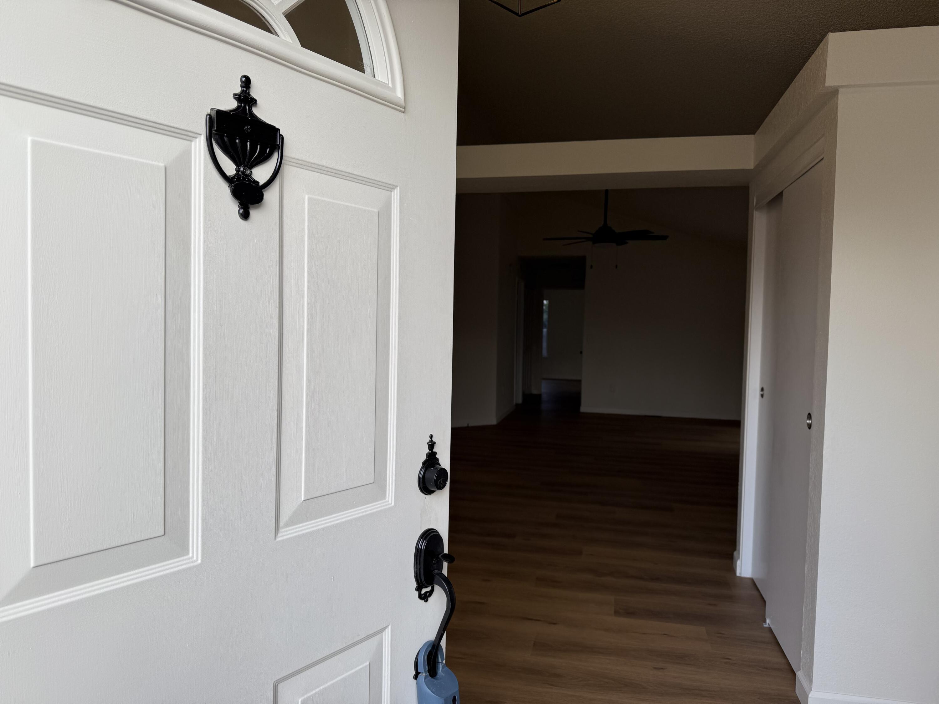 4618 S Verde Vista St, Visalia, CA 93277