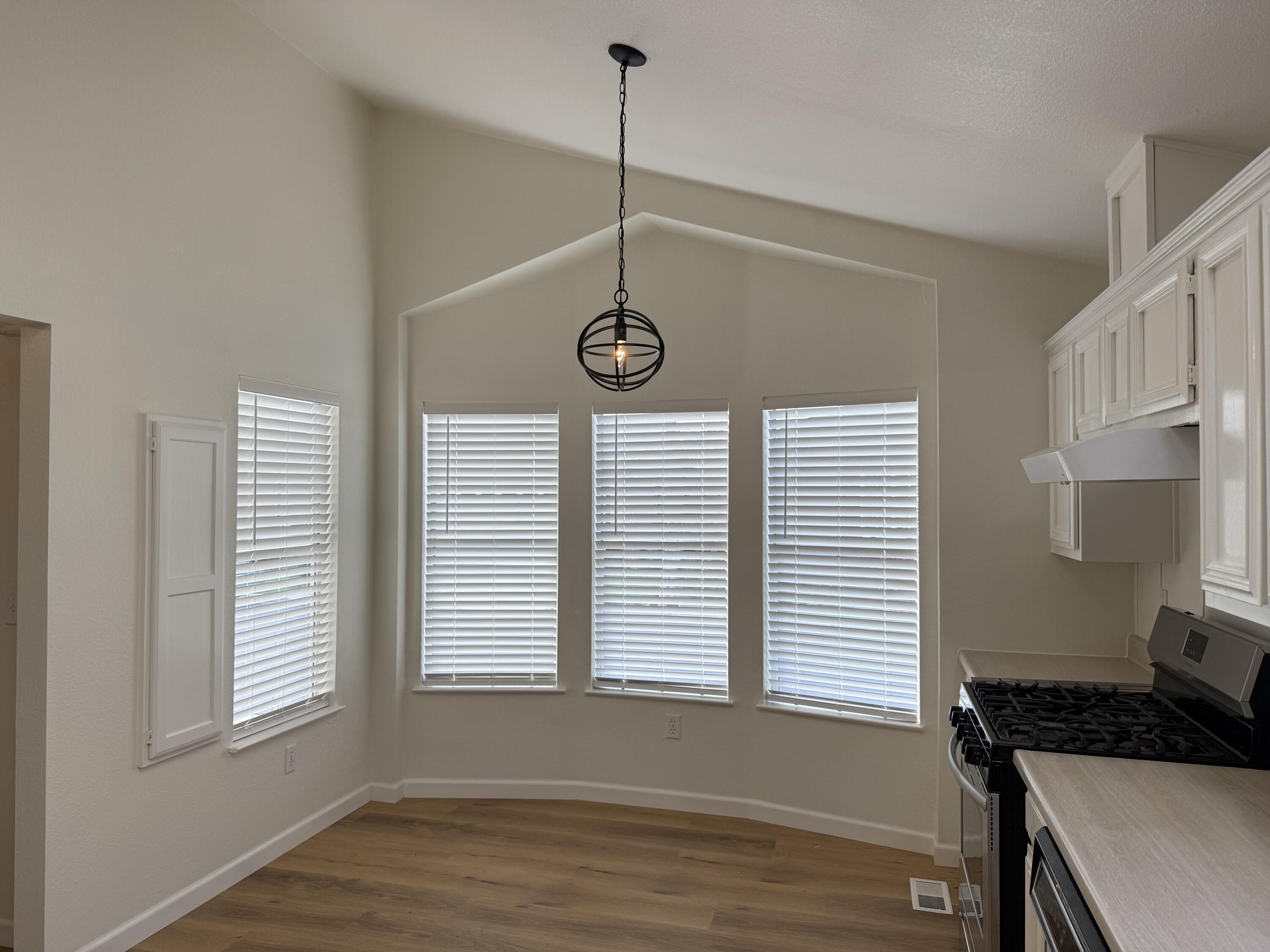 4618 S Verde Vista St, Visalia, CA 93277