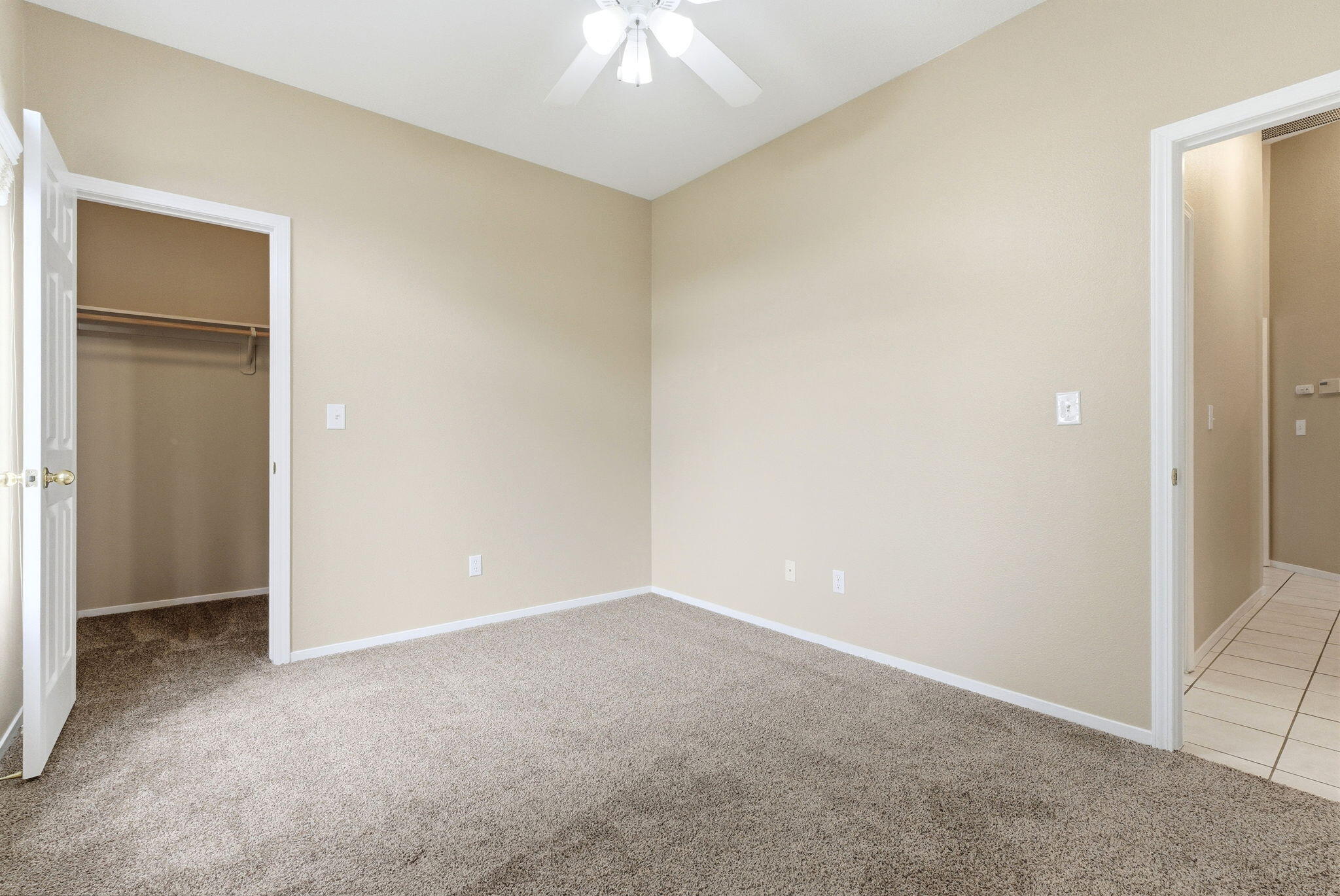 2744 W Ceres Ct, Visalia, CA 93291