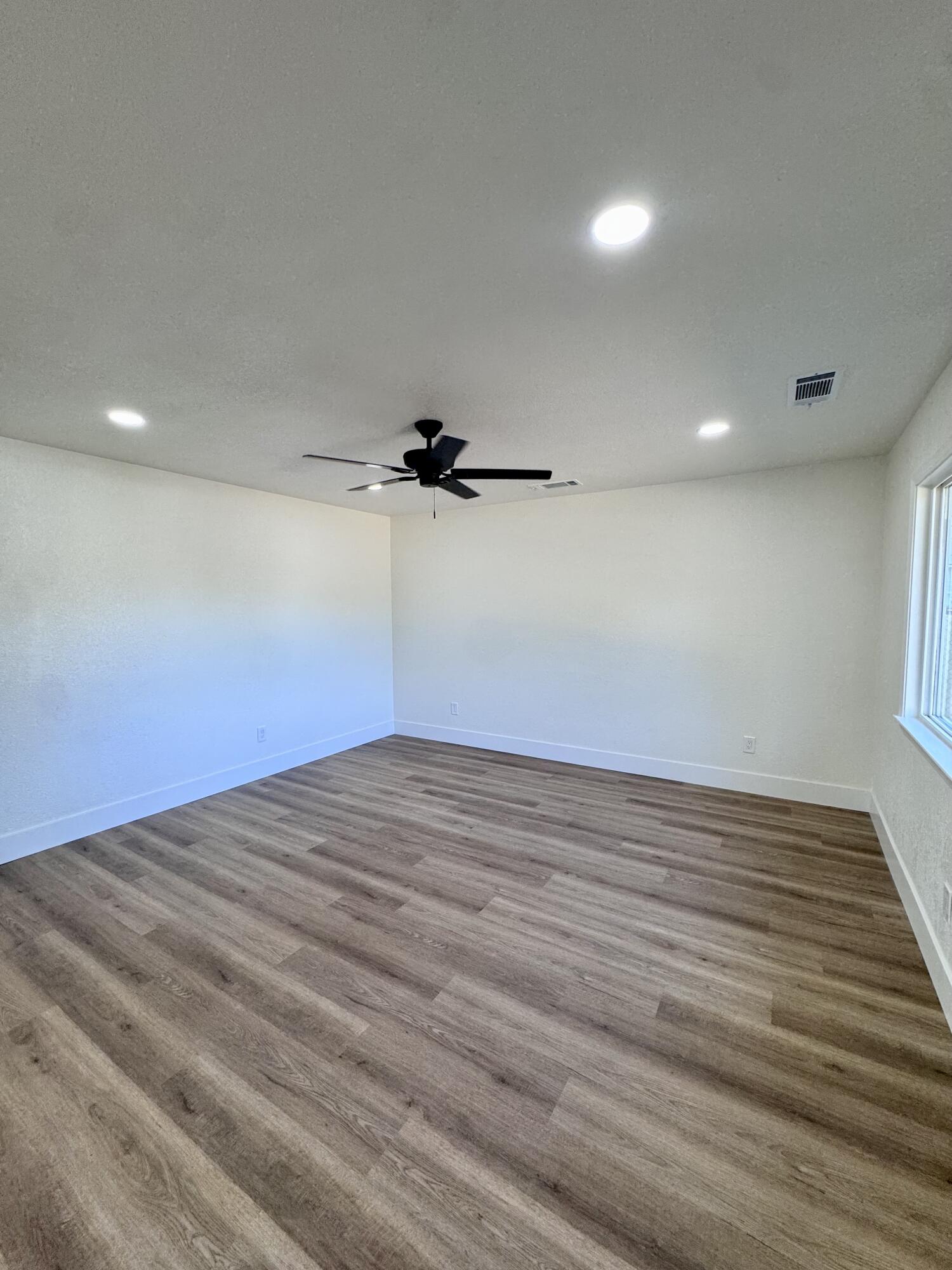 19693 Ave 195, Strathmore, CA 93267