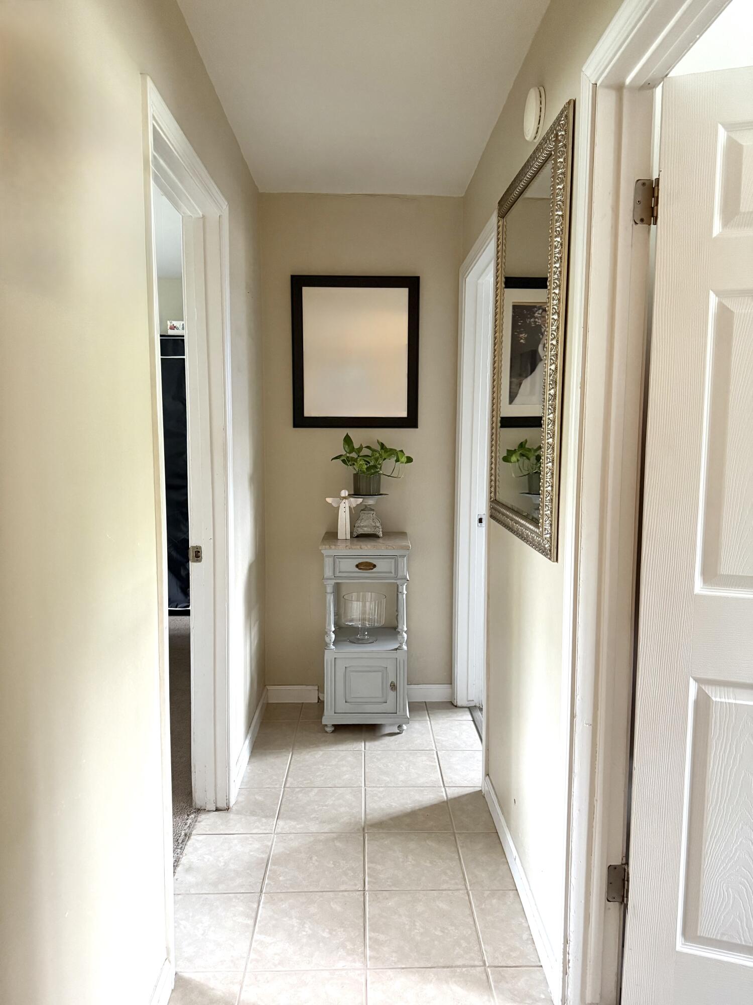 1030 N Stover St, Visalia, CA 93292