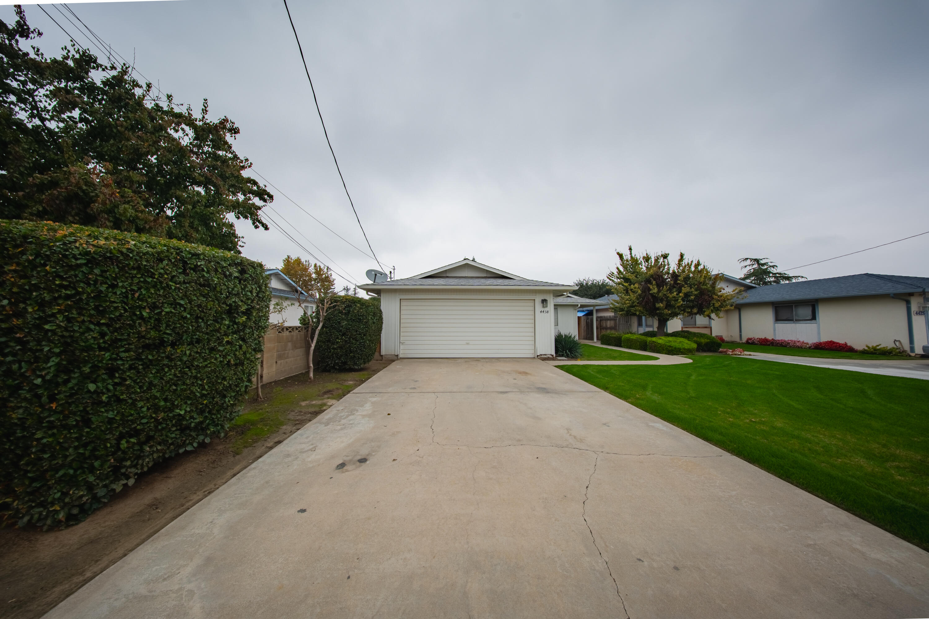 4438 W Feemster Ave, Visalia, CA 93277