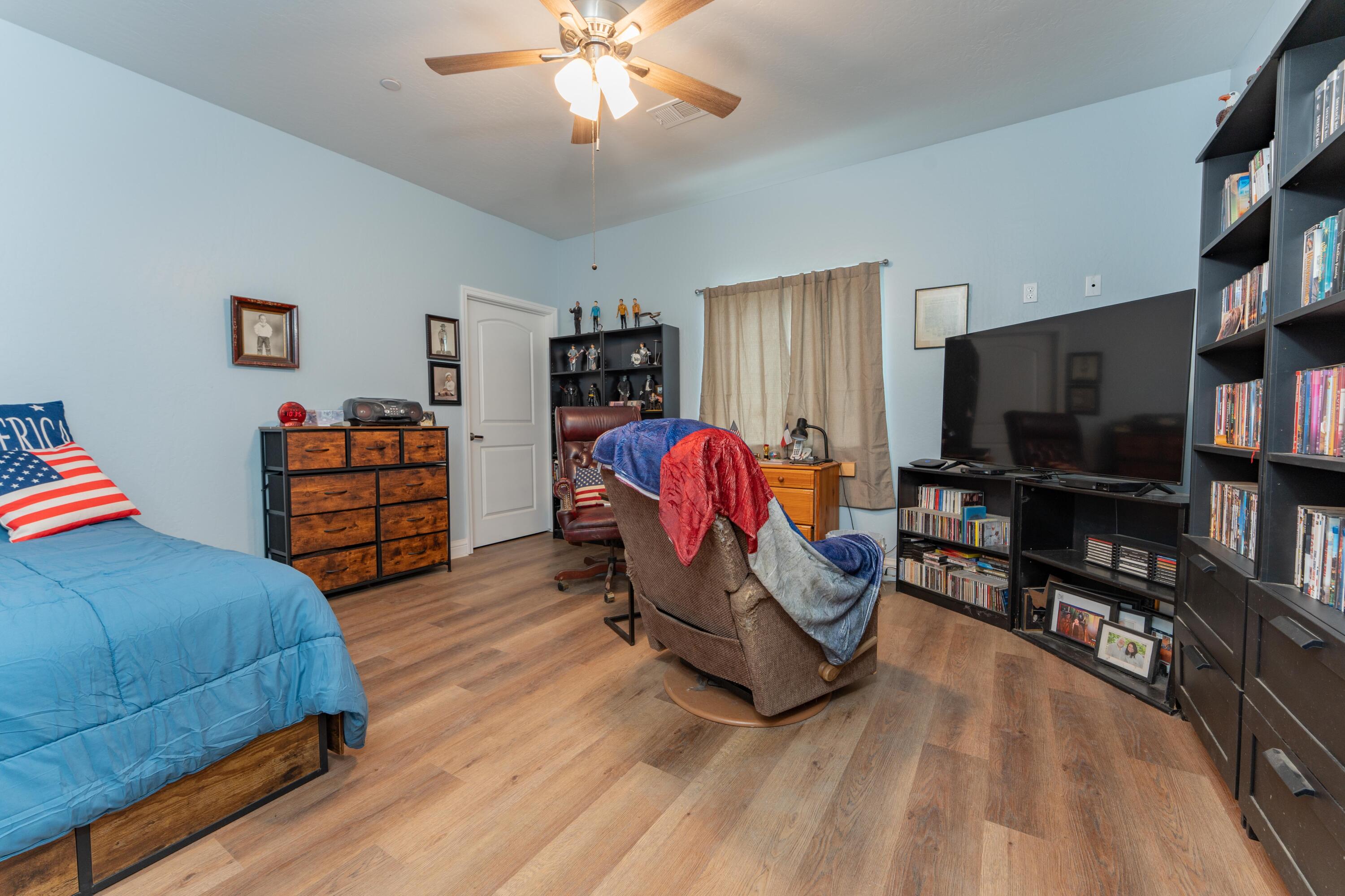 16605 Deer Creek Dr, Springville, CA 93265