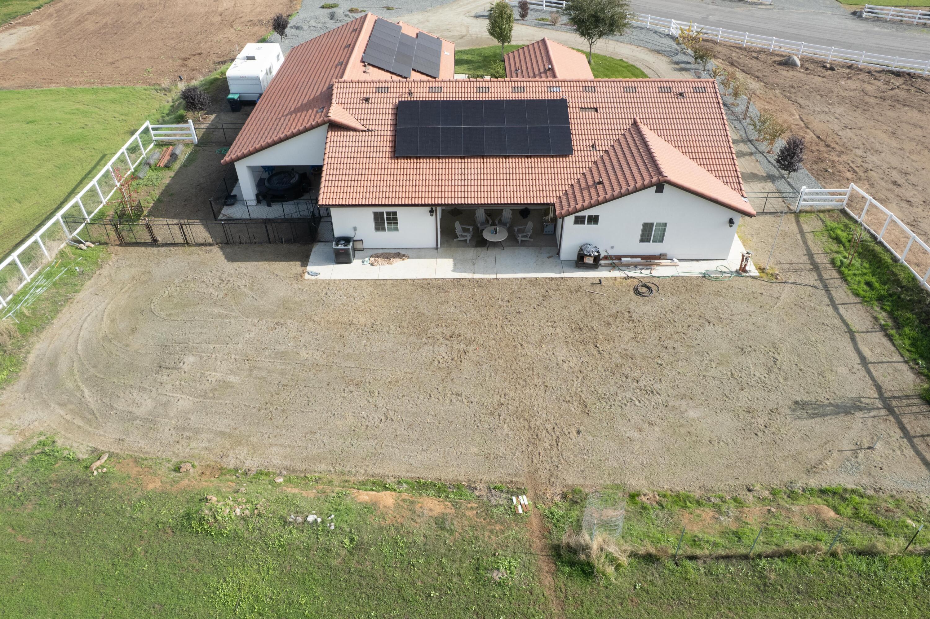 16605 Deer Creek Dr, Springville, CA 93265