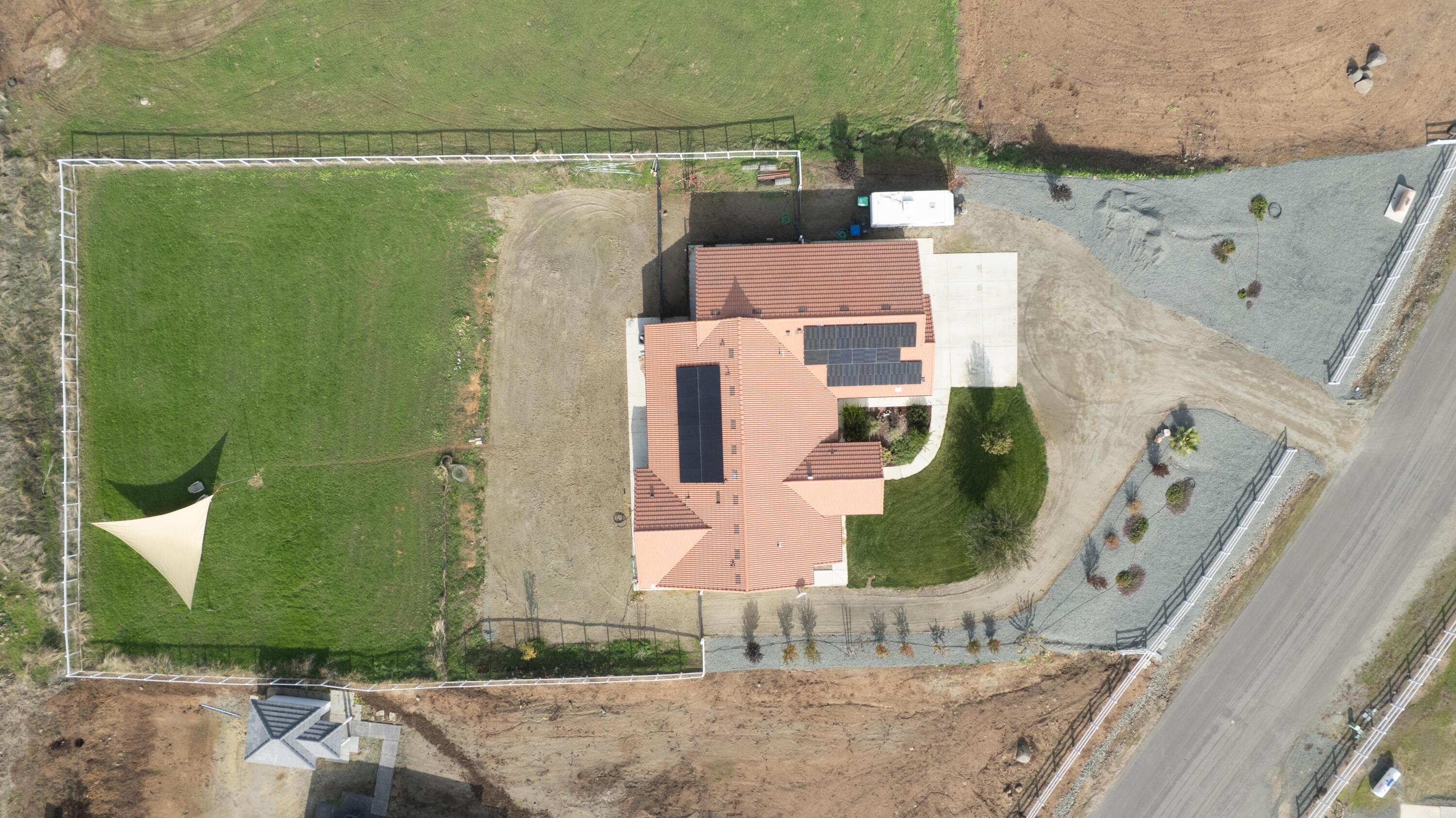 16605 Deer Creek Dr, Springville, CA 93265