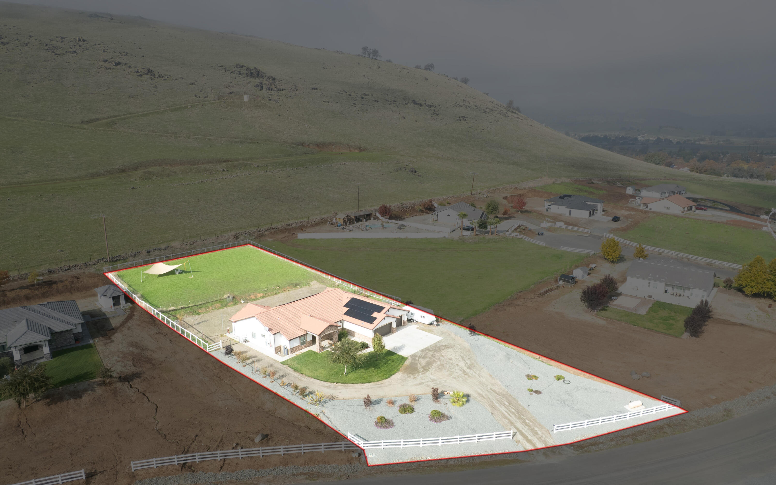 16605 Deer Creek Dr, Springville, CA 93265