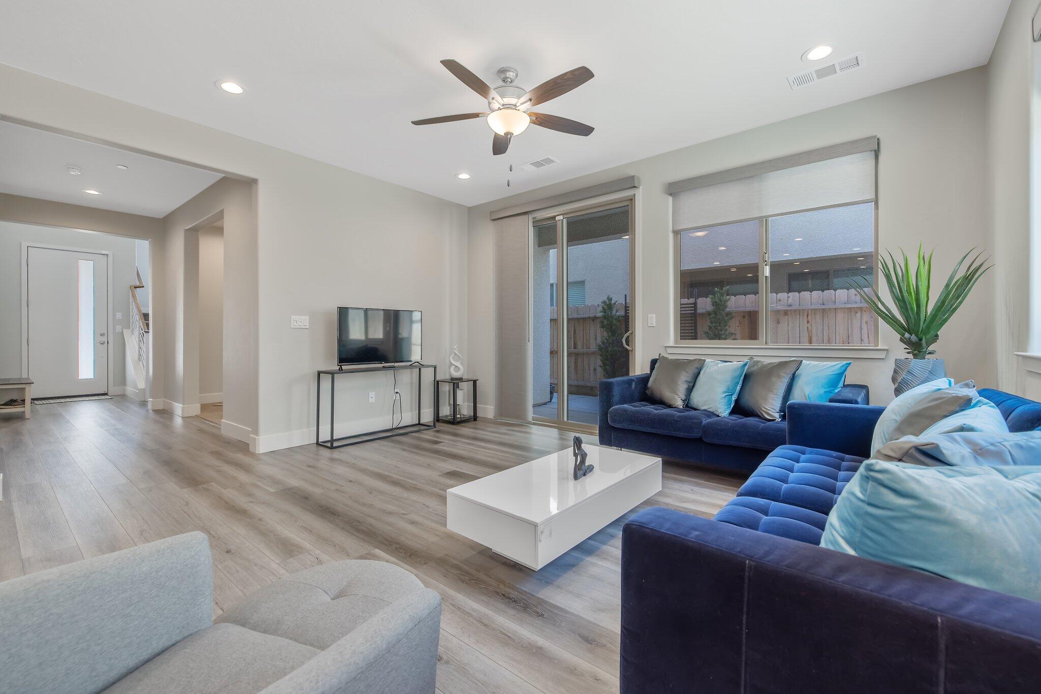 3346 W Good Ave, Visalia, CA 93277