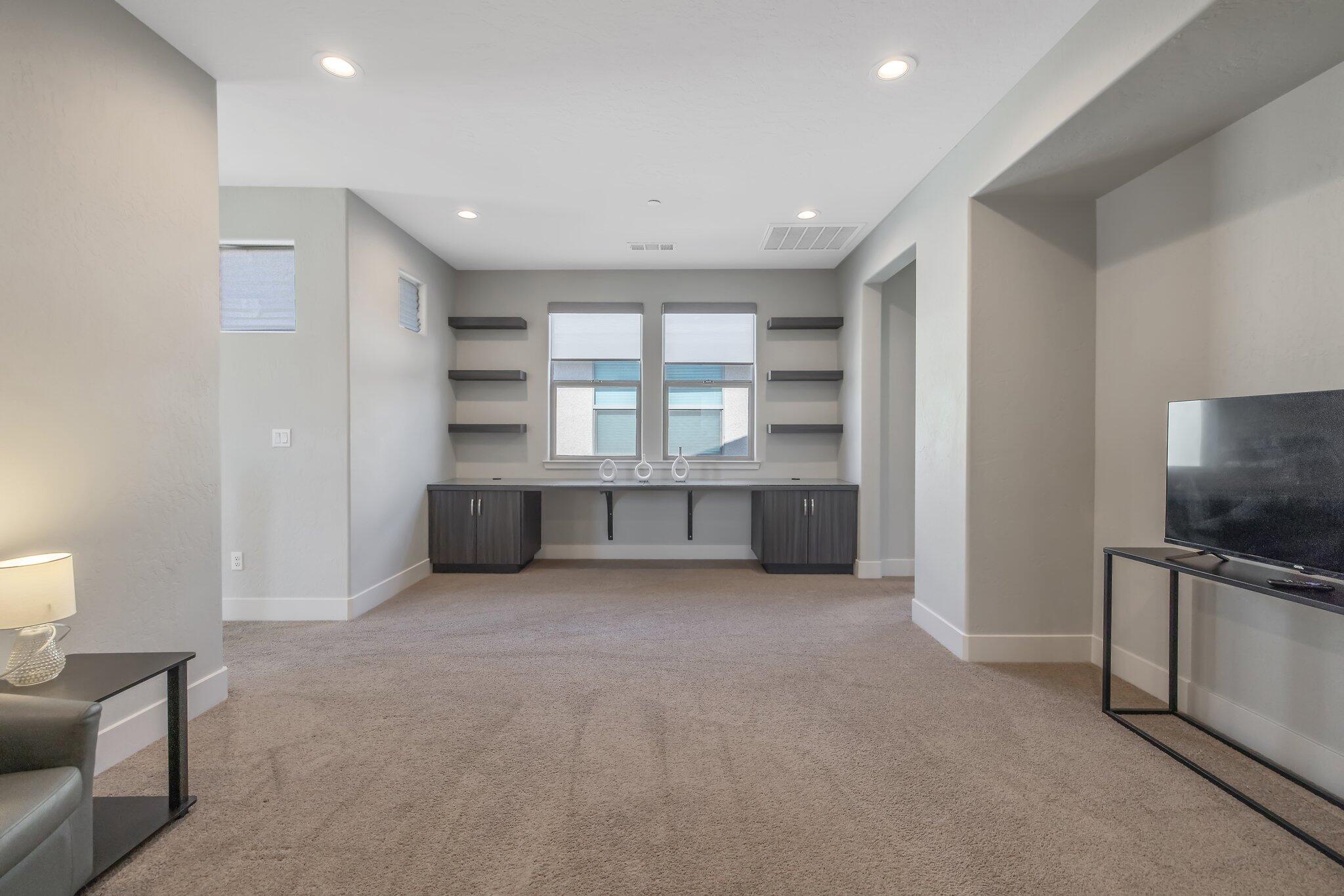 3346 W Good Ave, Visalia, CA 93277