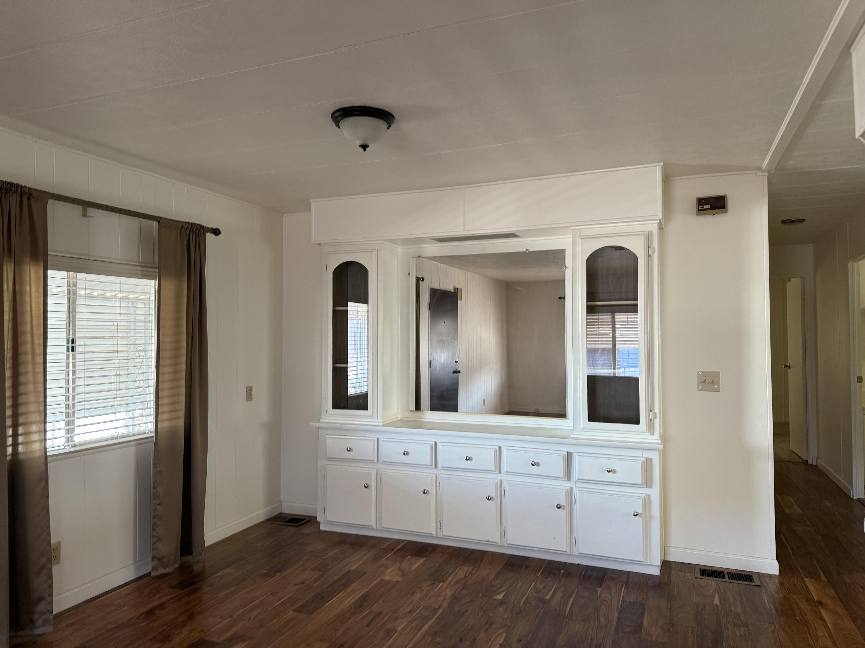 2627 W Midvalley Ave #95, Visalia, CA 93277