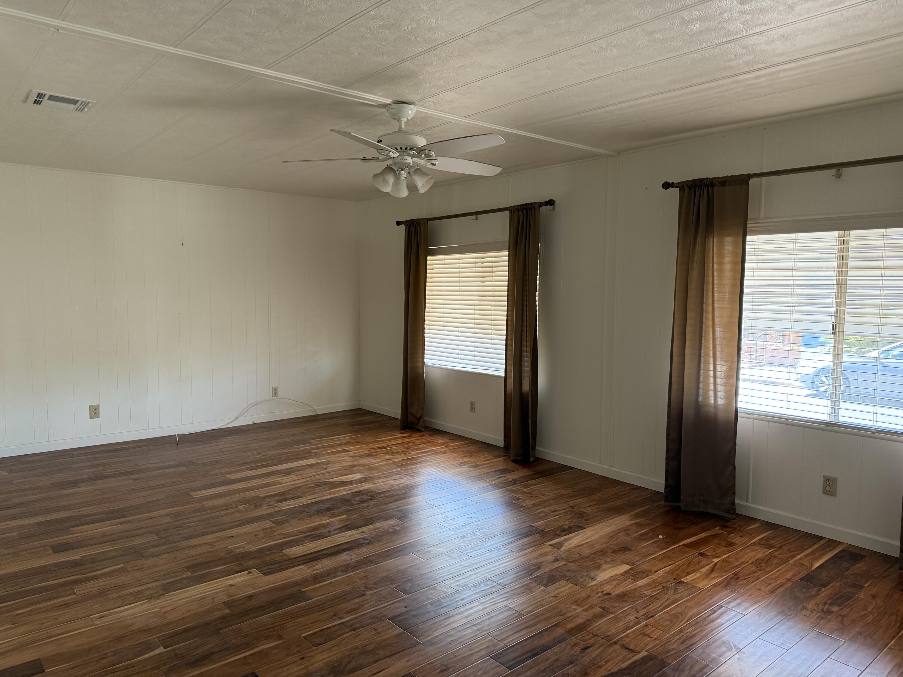 2627 W Midvalley Ave #95, Visalia, CA 93277