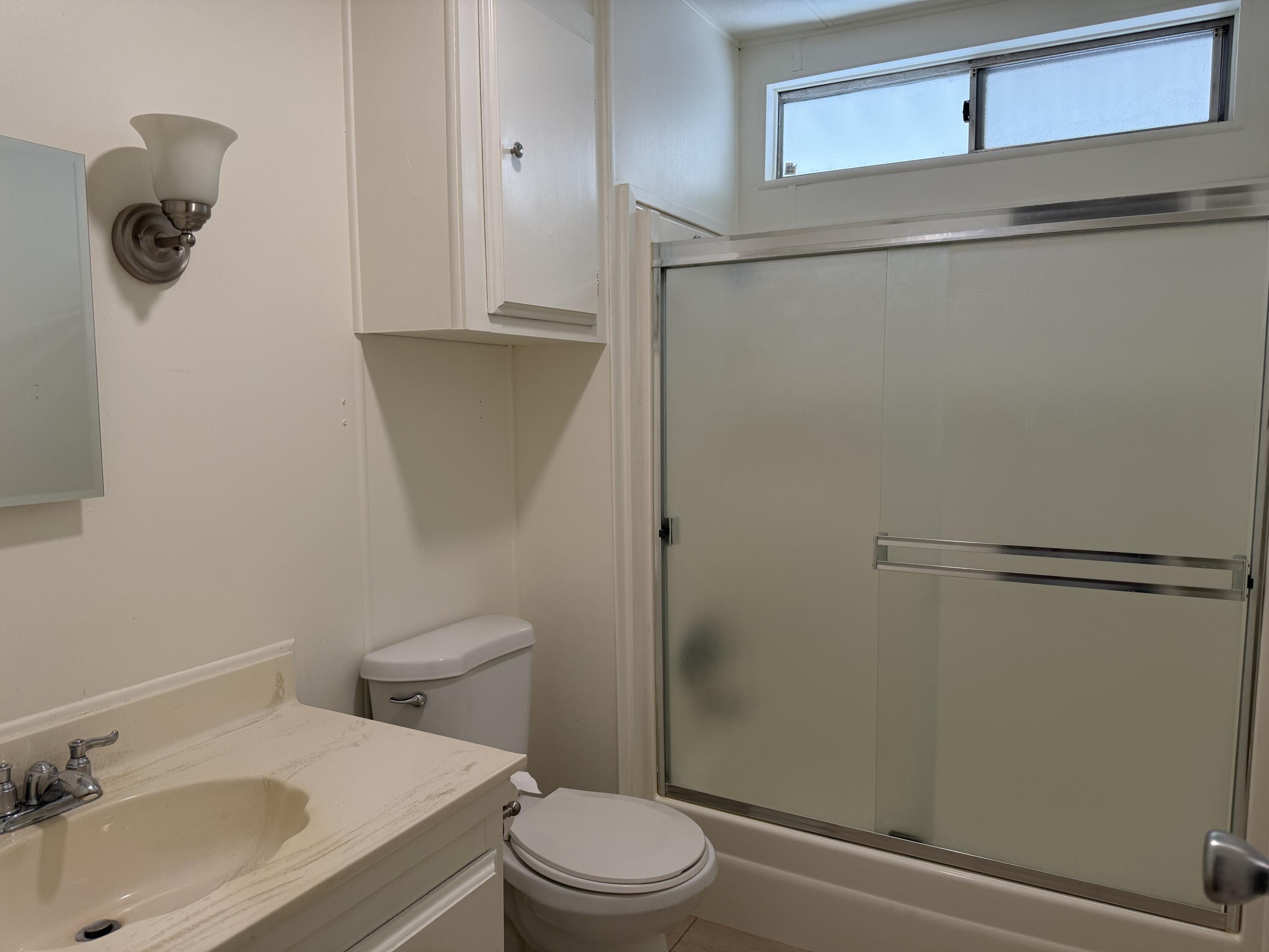 2627 W Midvalley Ave #95, Visalia, CA 93277