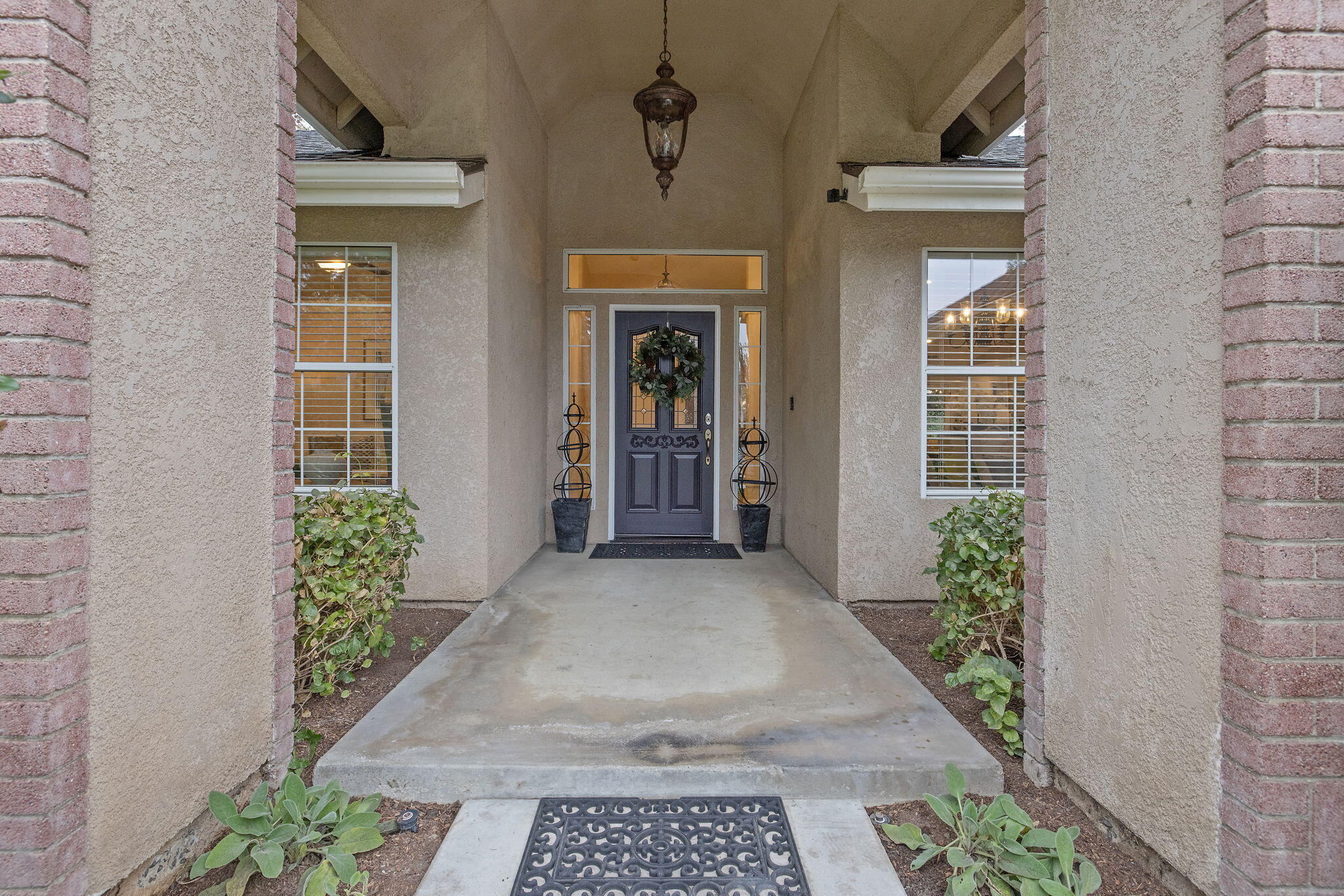 2014 S Tommy Ct, Visalia, CA 93277