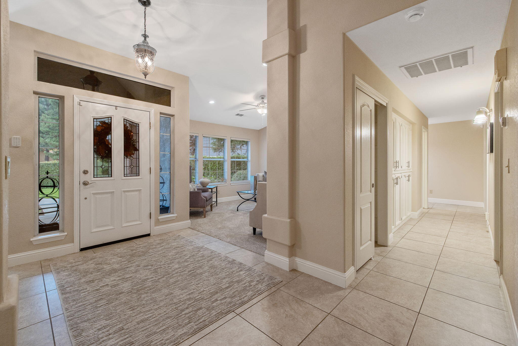 2014 S Tommy Ct, Visalia, CA 93277