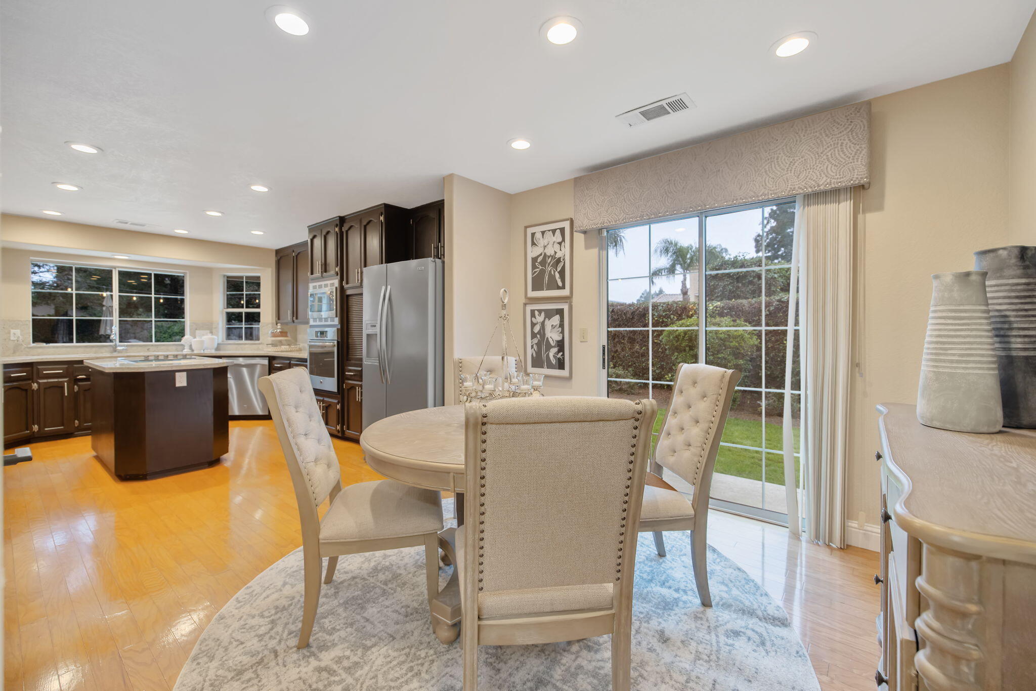 2014 S Tommy Ct, Visalia, CA 93277