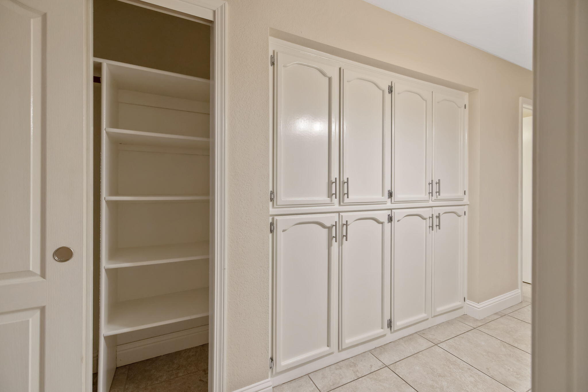 2014 S Tommy Ct, Visalia, CA 93277