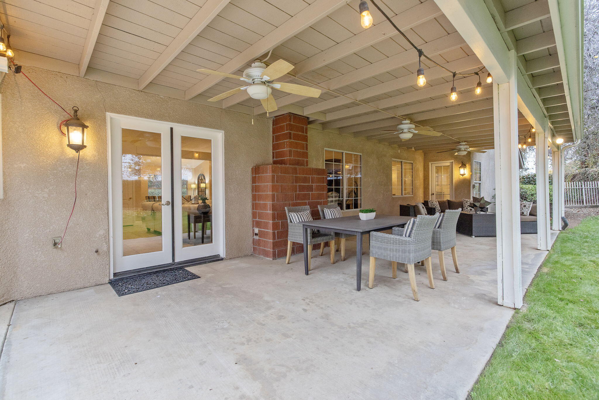 2014 S Tommy Ct, Visalia, CA 93277