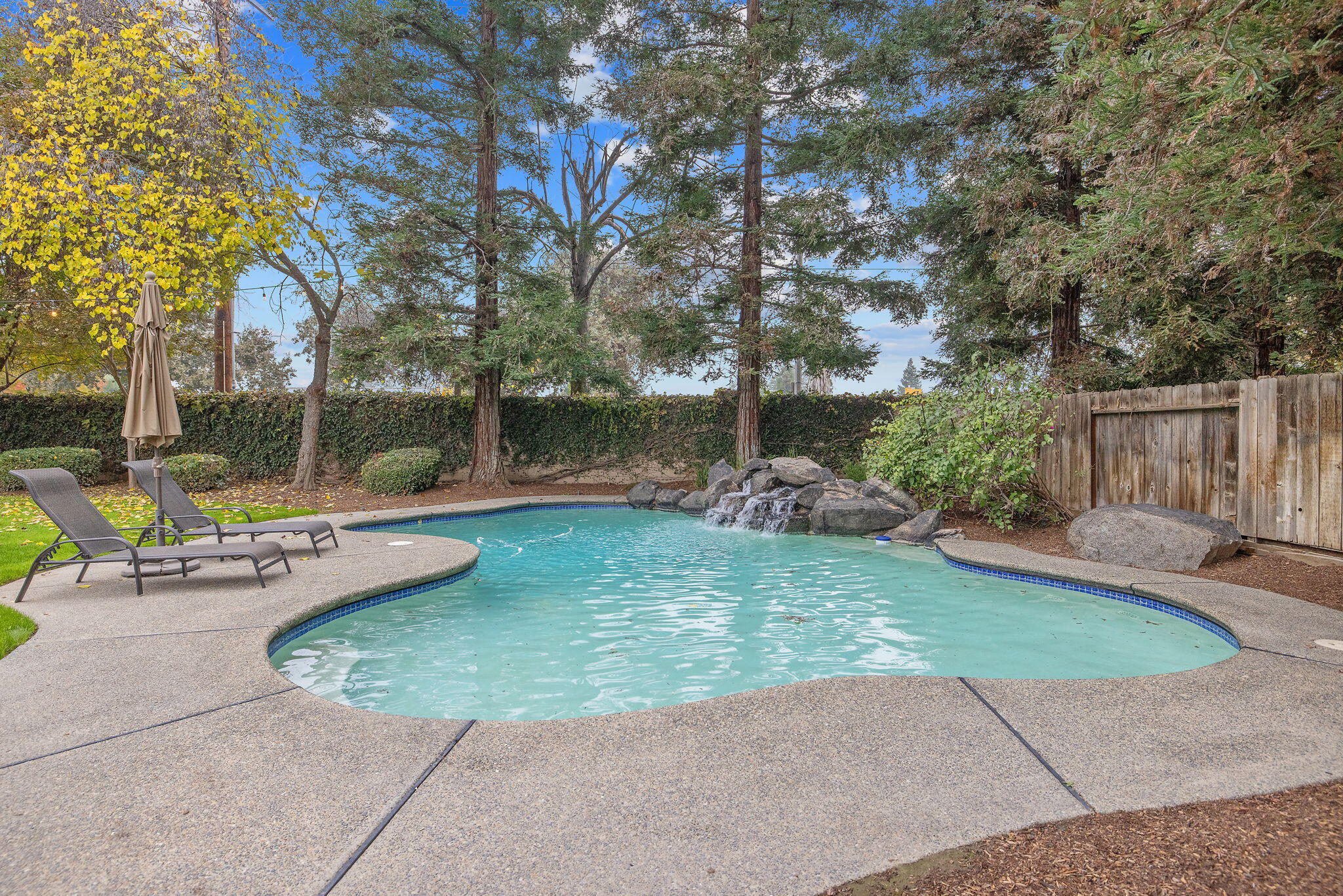 2014 S Tommy Ct, Visalia, CA 93277