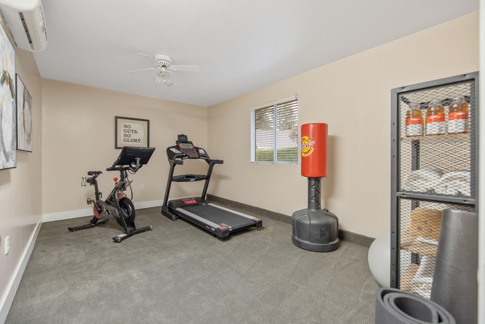 2014 S Tommy Ct, Visalia, CA 93277