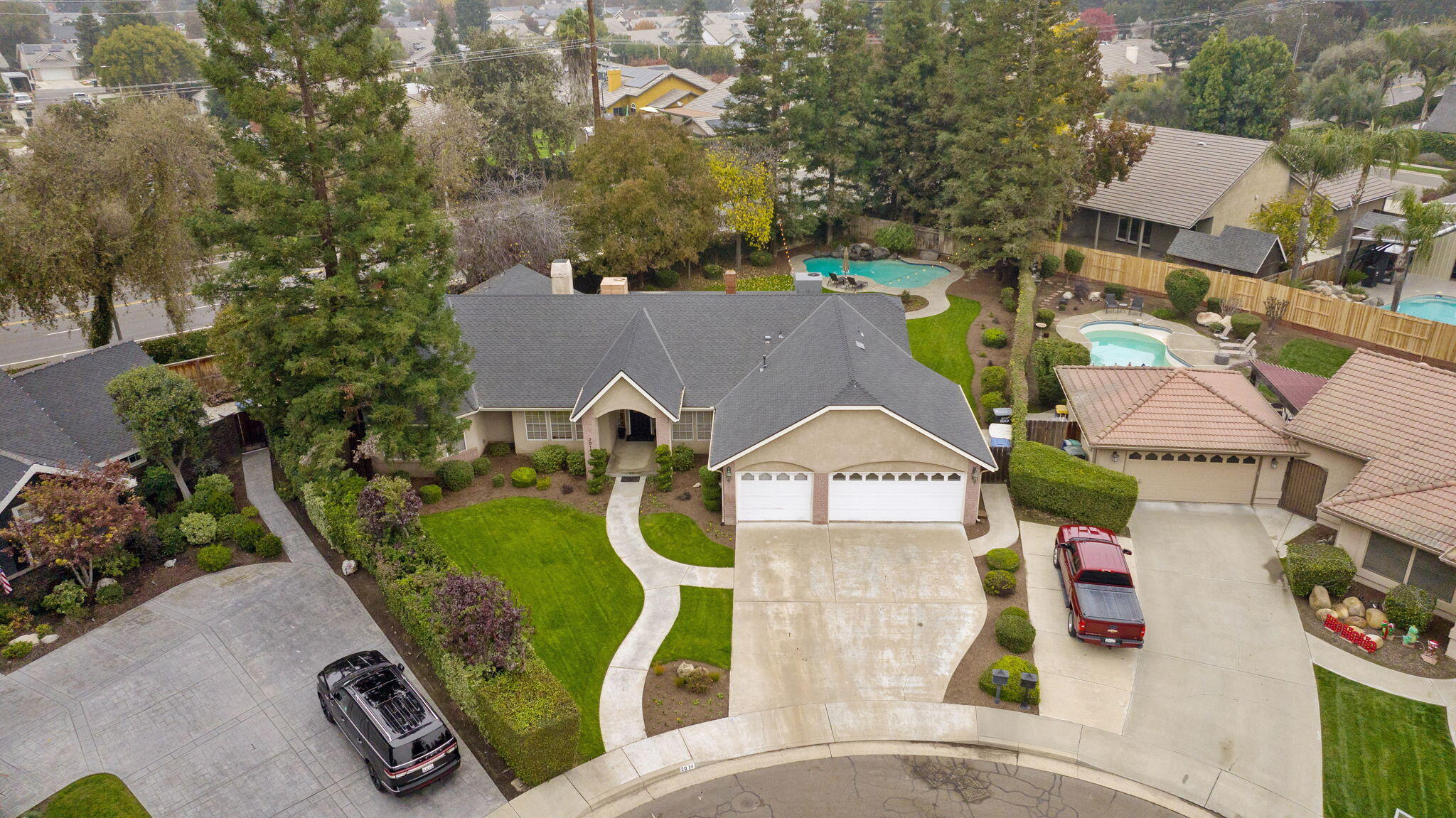 2014 S Tommy Ct, Visalia, CA 93277